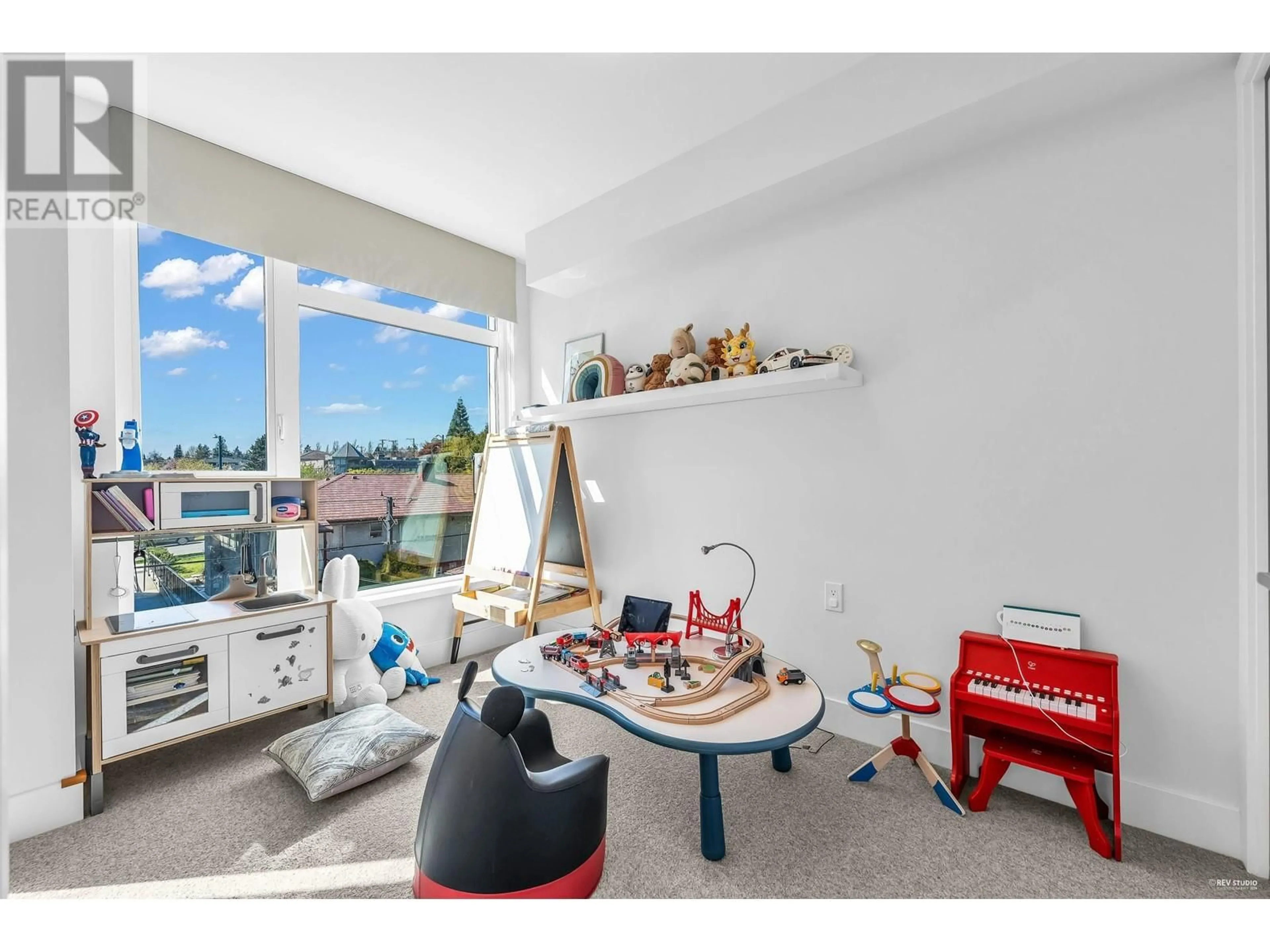 A pic of a room for 7623 YUKON STREET, Vancouver British Columbia V5X2Y4