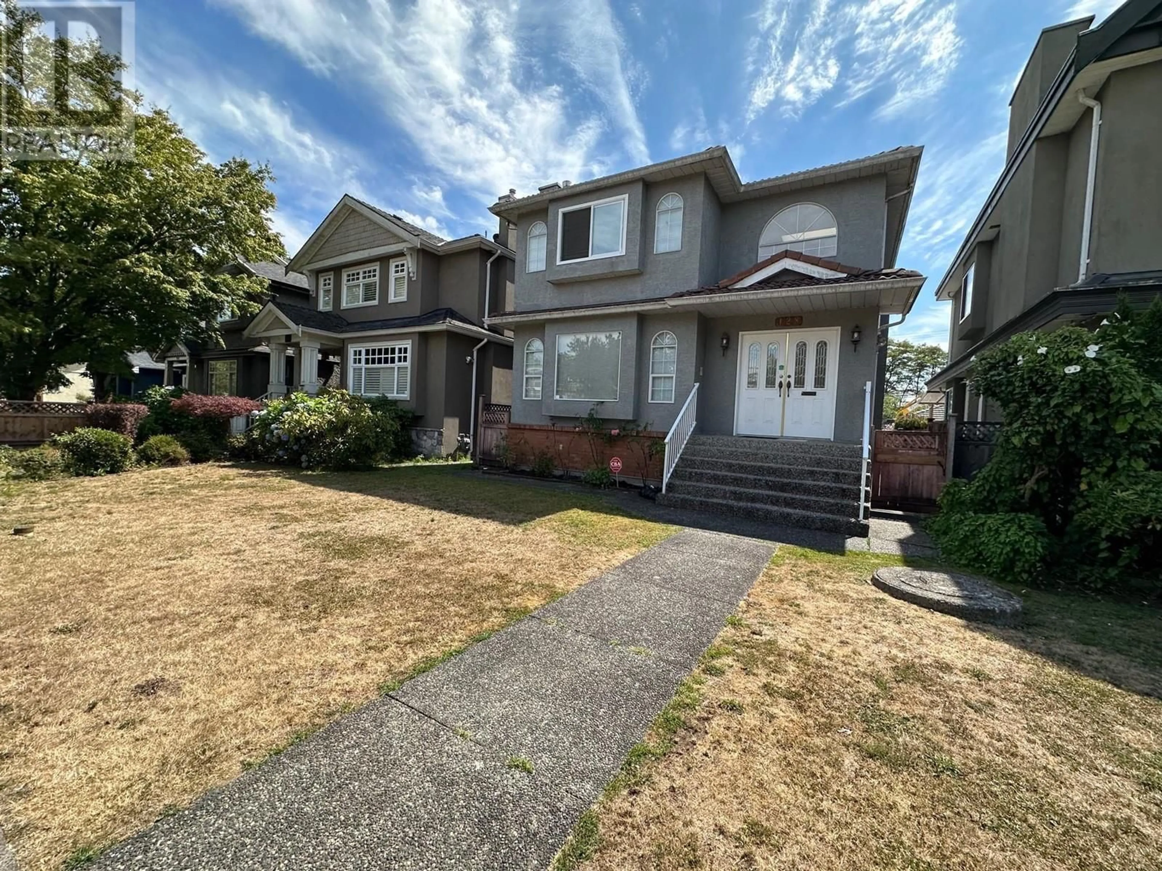 Frontside or backside of a home, the street view for 128 W 48TH AVENUE, Vancouver British Columbia V5Y2Y7