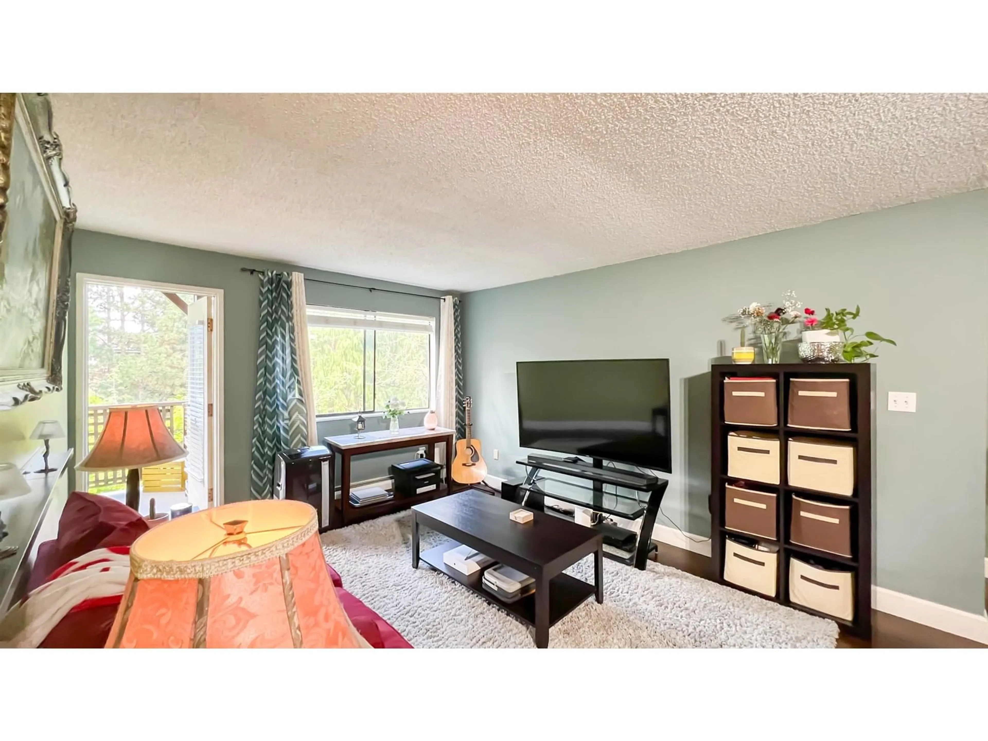 Living room with furniture, unknown for 406 10644 151A STREET, Surrey British Columbia V3R8R3