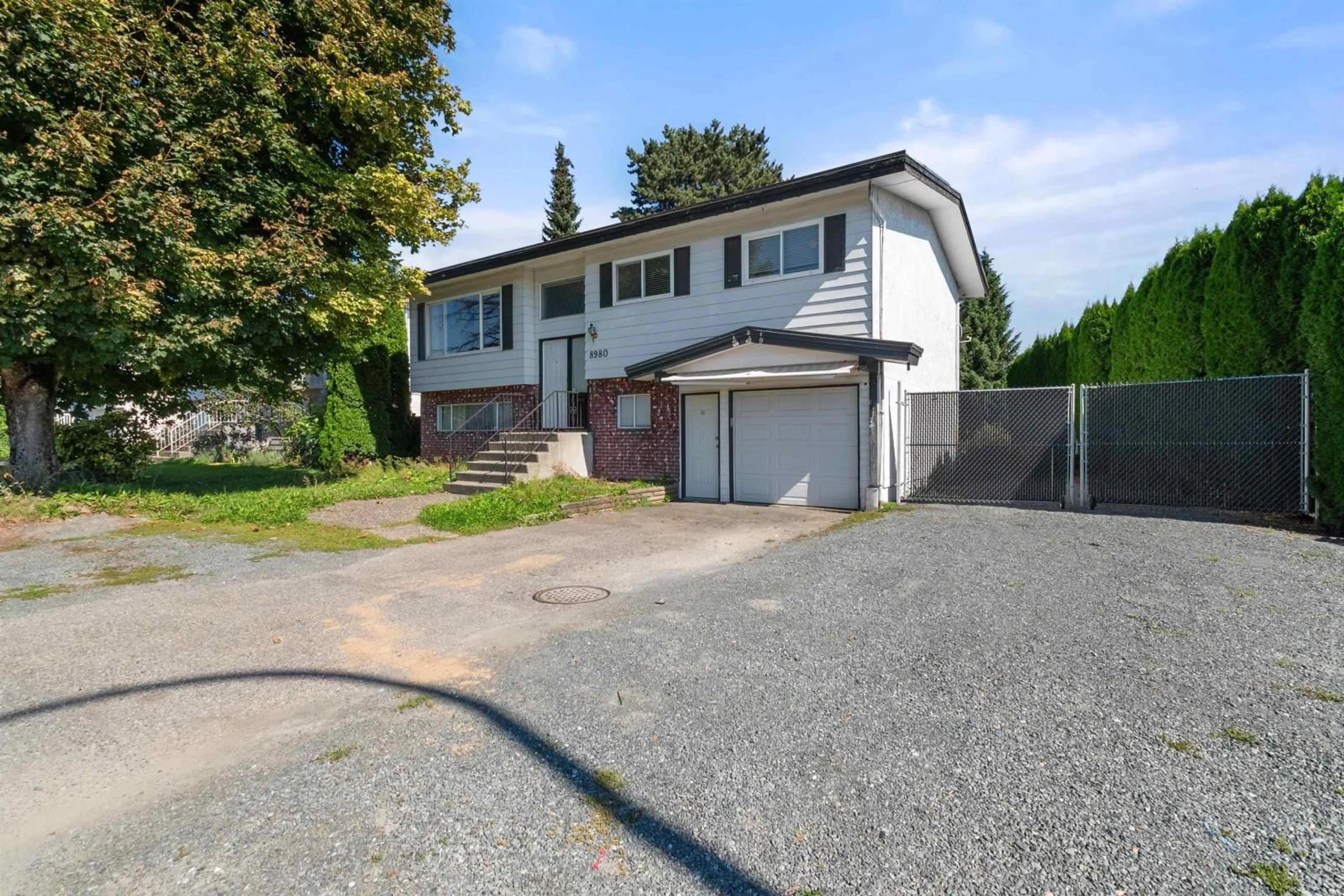 Frontside or backside of a home, the street view for 8980 ASHWELL ROAD, Chilliwack British Columbia V2P6W4