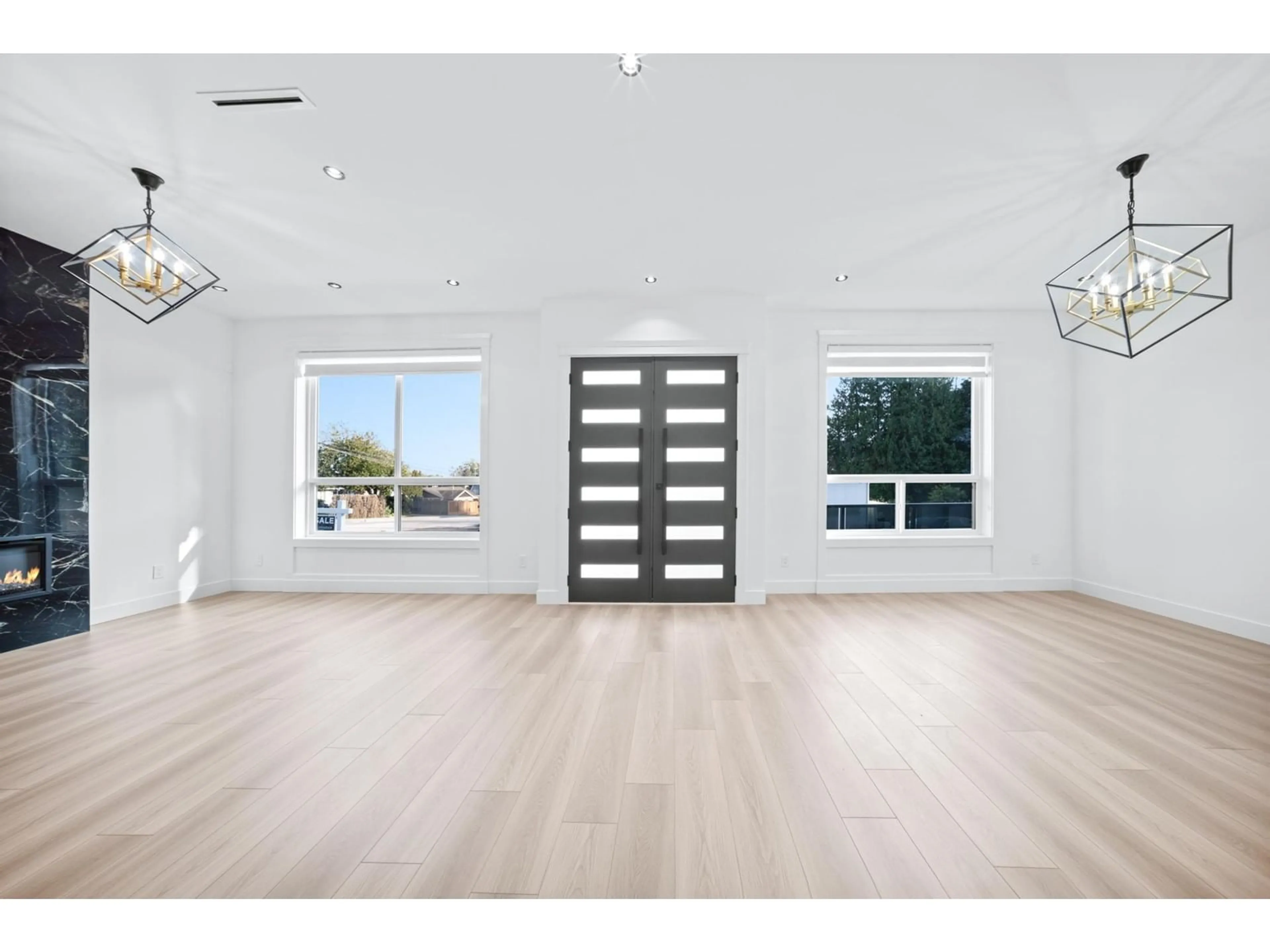 Other indoor space, wood floors for 14791 68A AVENUE, Surrey British Columbia V3S3C9