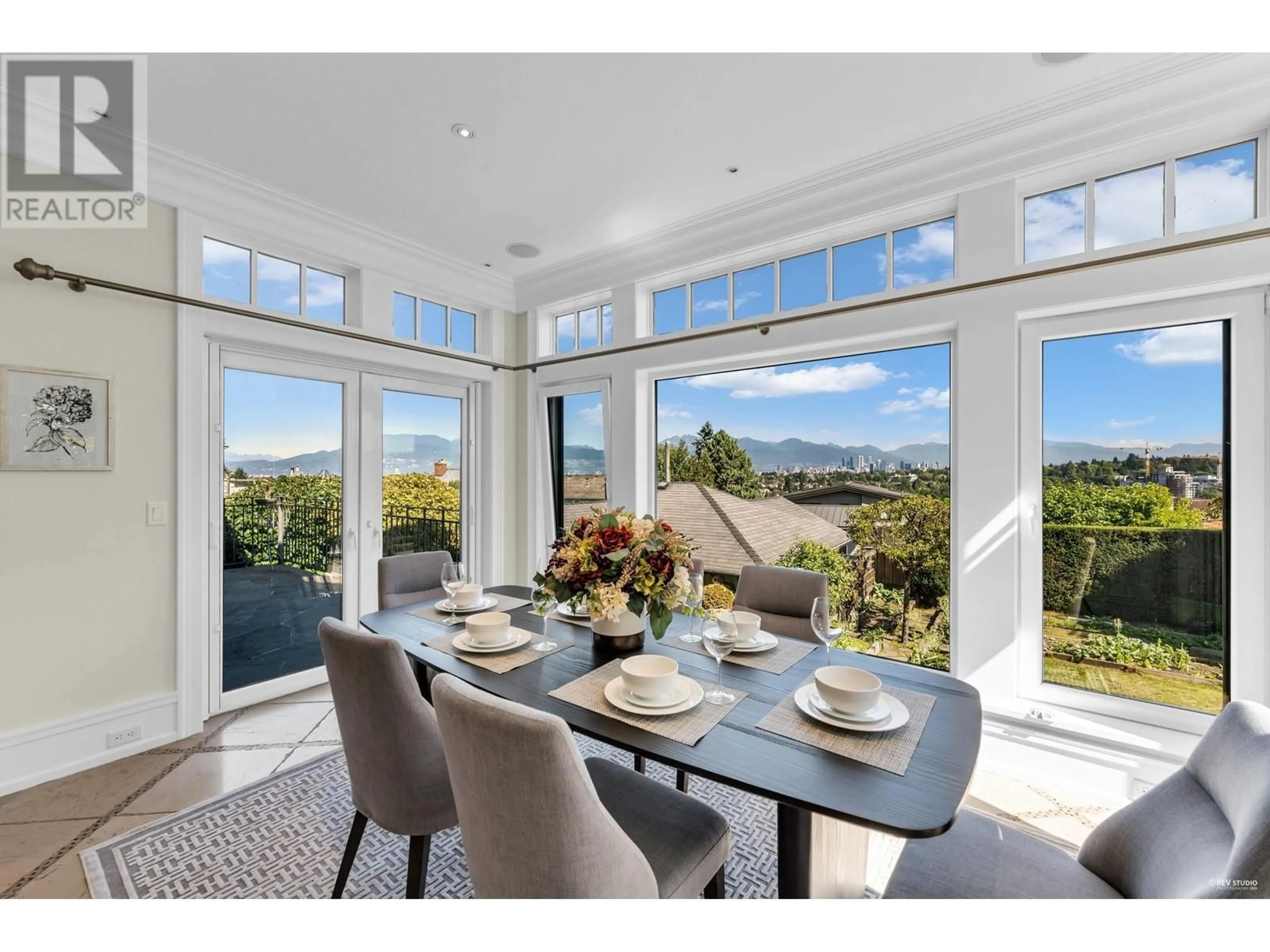 Dining room, wood floors, cottage for 4658 ELM STREET, Vancouver British Columbia V6L2L2