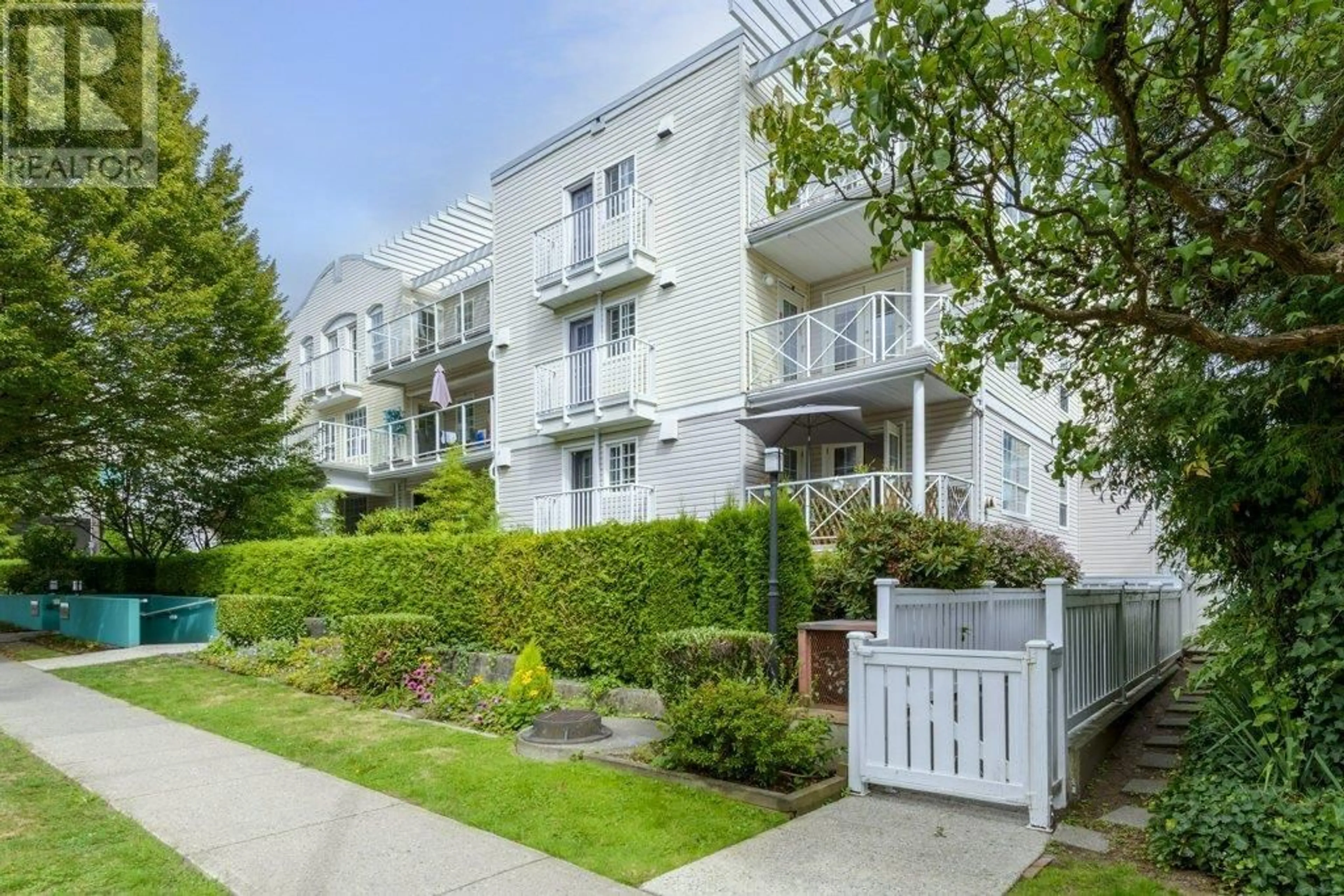 A pic from exterior of the house or condo, the street view for PH8 5788 VINE STREET, Vancouver British Columbia V6M4L8