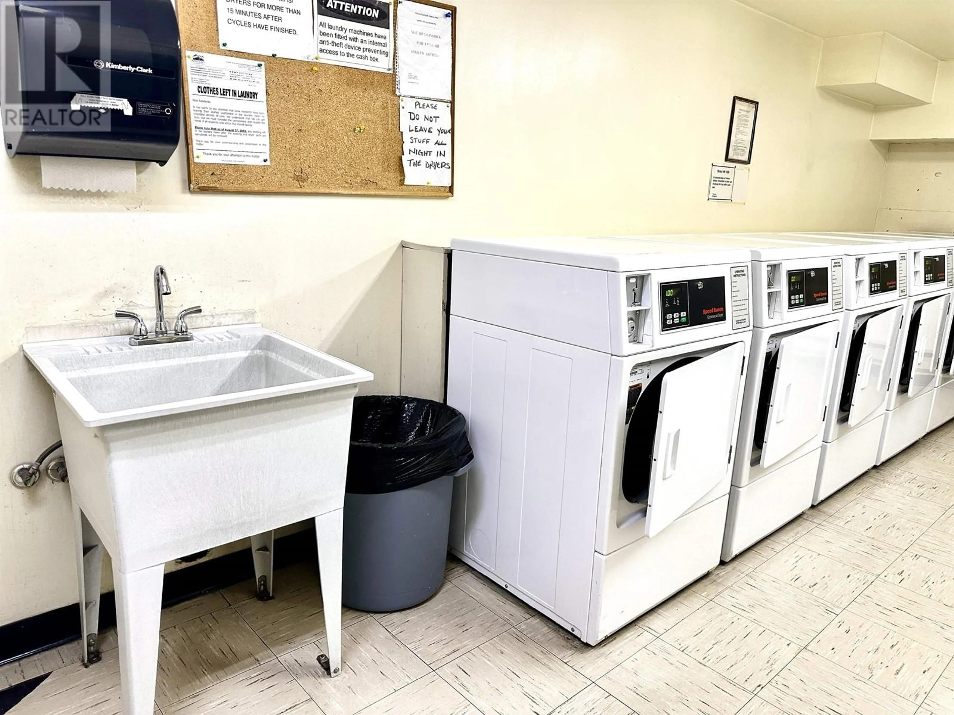 Laundry room for 1804 9595 ERICKSON DRIVE, Burnaby British Columbia V3J7N9