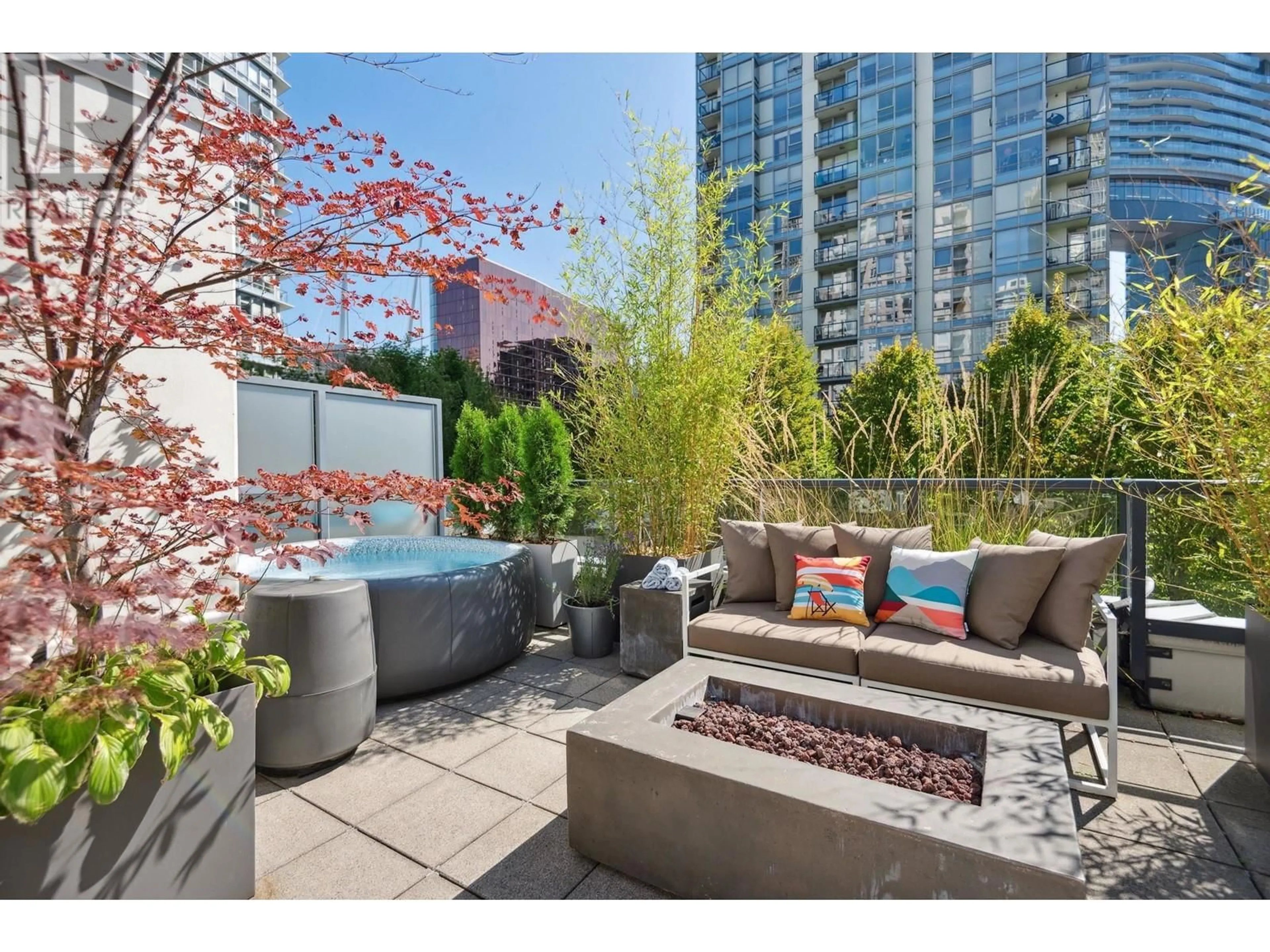 Patio for 978 BEATTY STREET, Vancouver British Columbia V6Z3G6