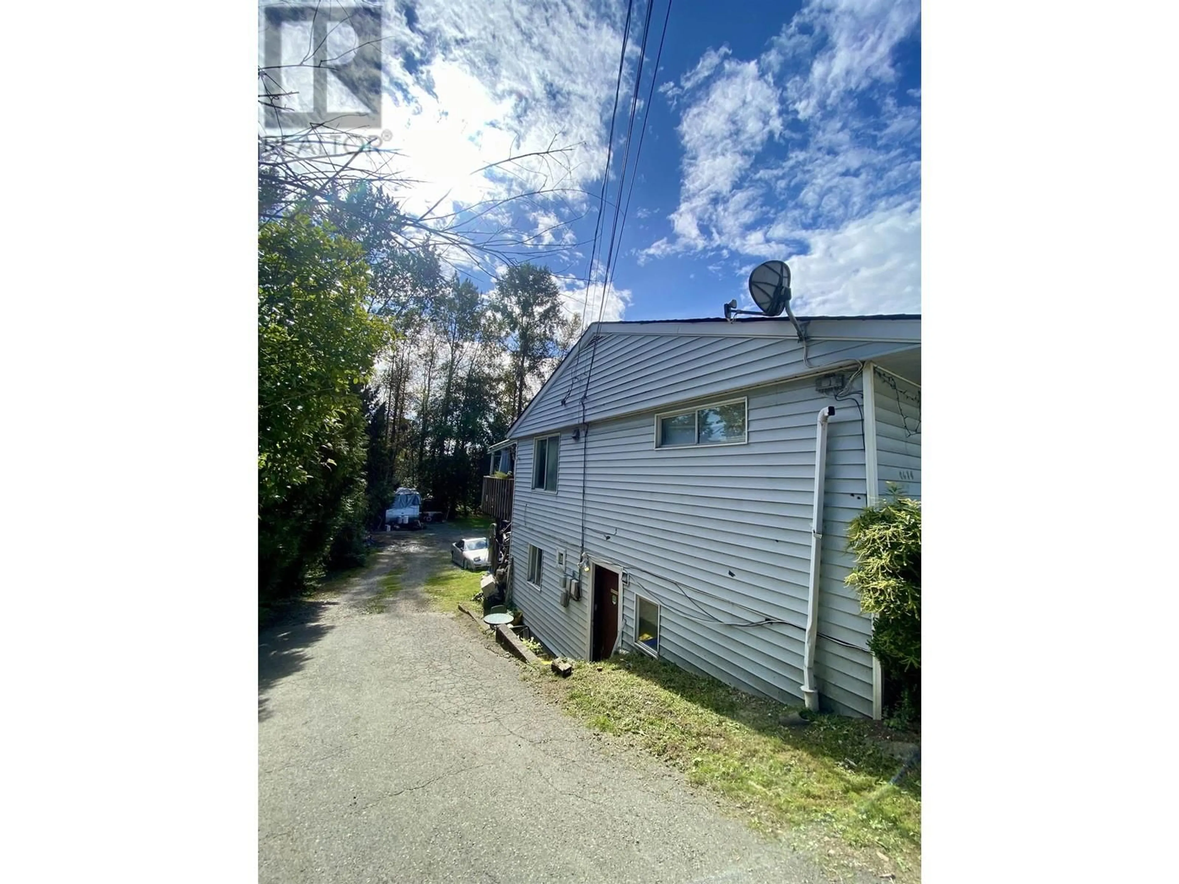 Shed for 4614 MARINE DRIVE, Burnaby British Columbia V5J3G2