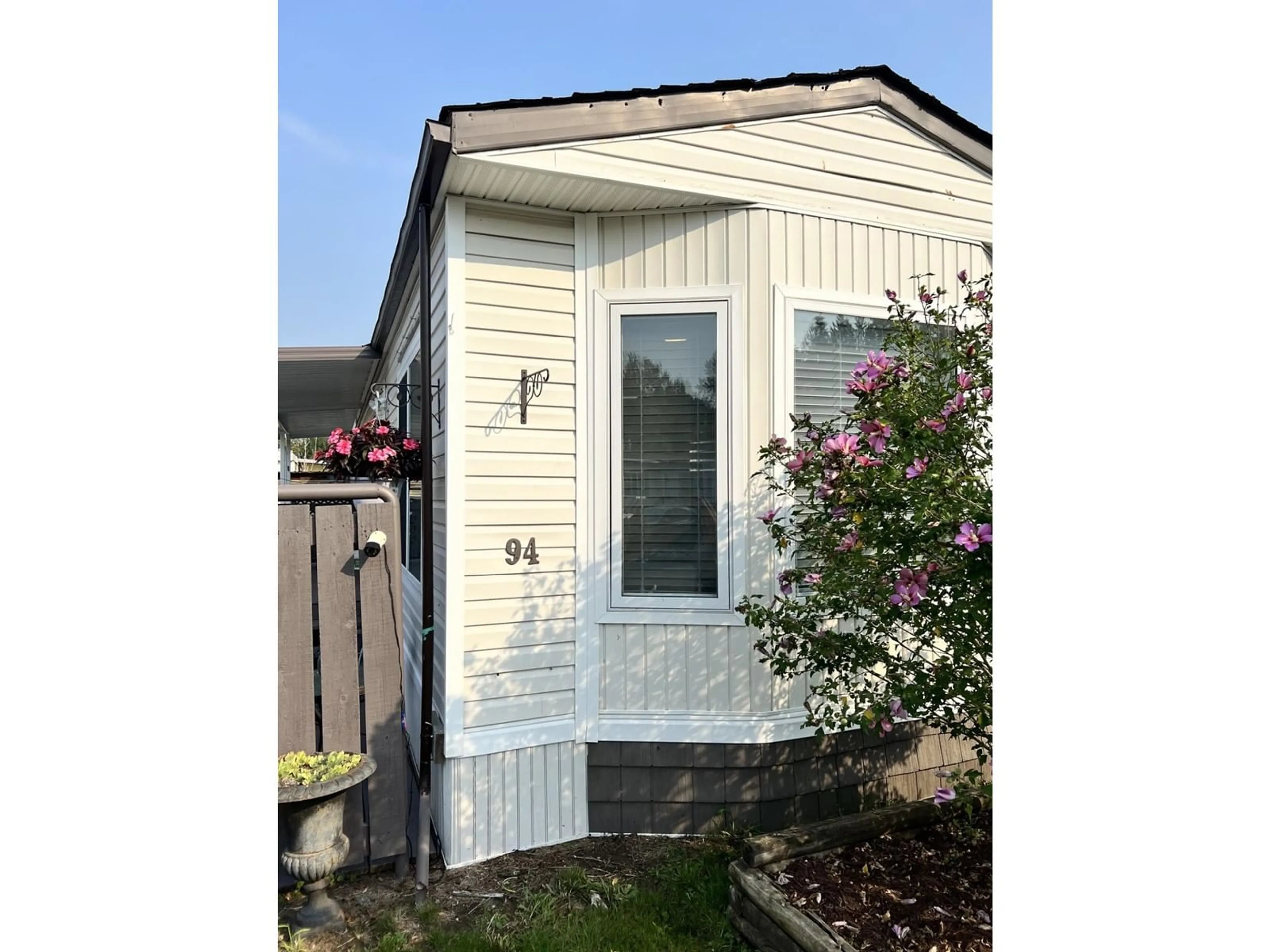 Home with vinyl exterior material, street for 94 - 3300 HORN, Abbotsford British Columbia V2S7Y6