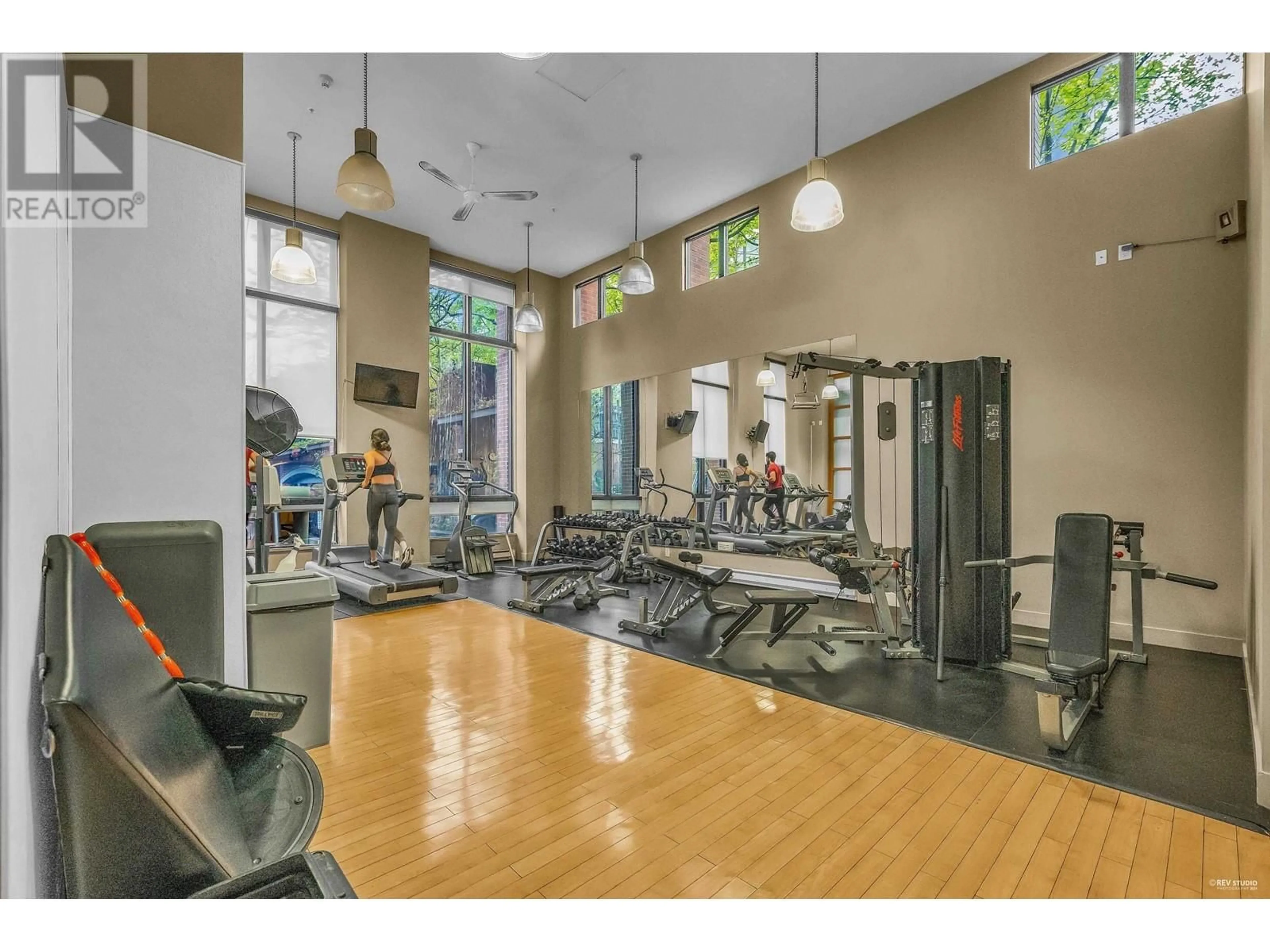 Gym or fitness room for 601 909 MAINLAND STREET, Vancouver British Columbia V6B1S3