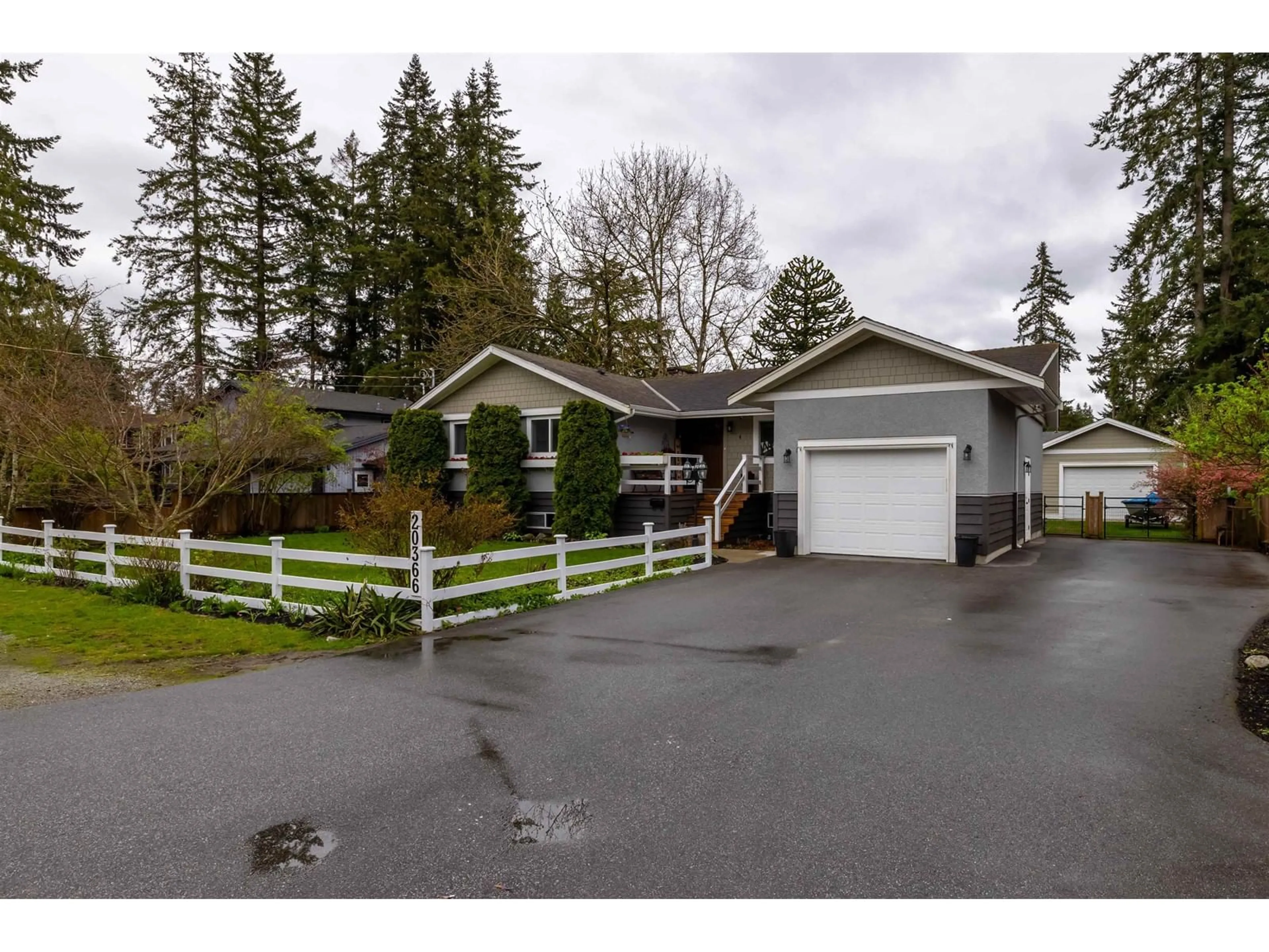 Frontside or backside of a home for 20366 43 AVENUE, Langley British Columbia V3A3B8