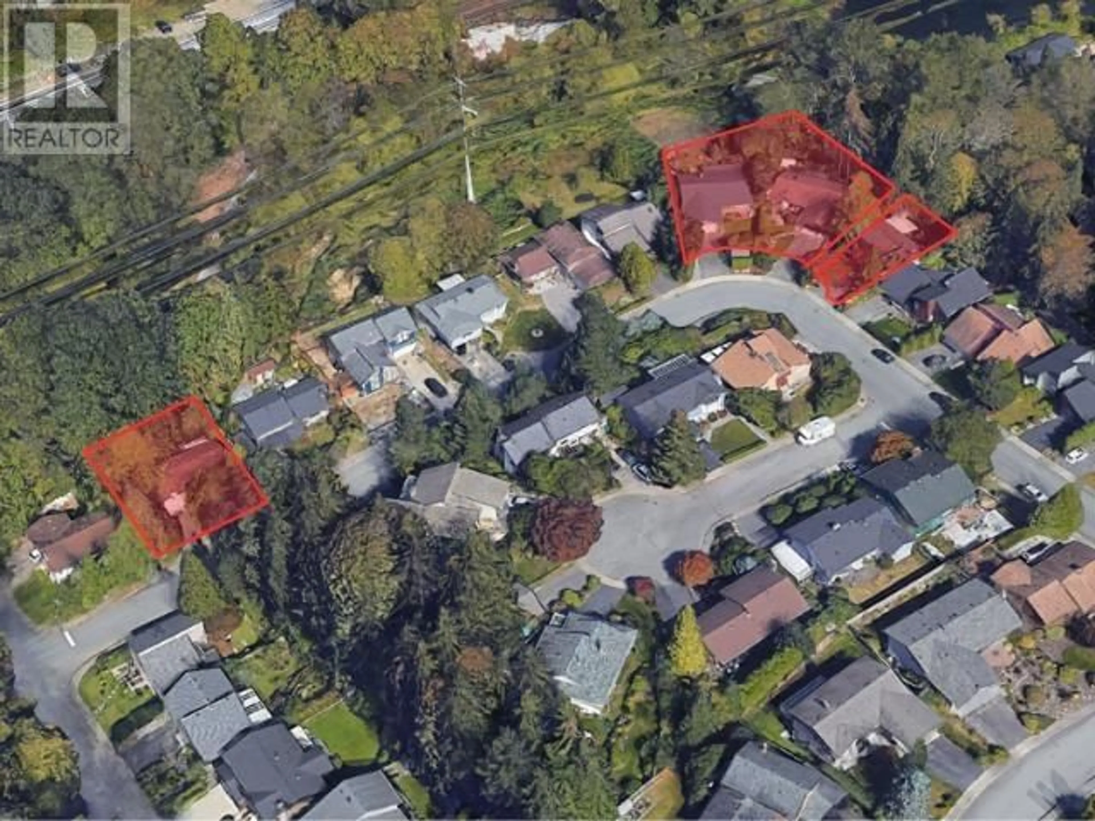 A pic from outside/outdoor area/front of a property/back of a property/a pic from drone, street for 3229 PIER DRIVE, Coquitlam British Columbia V3C4M4