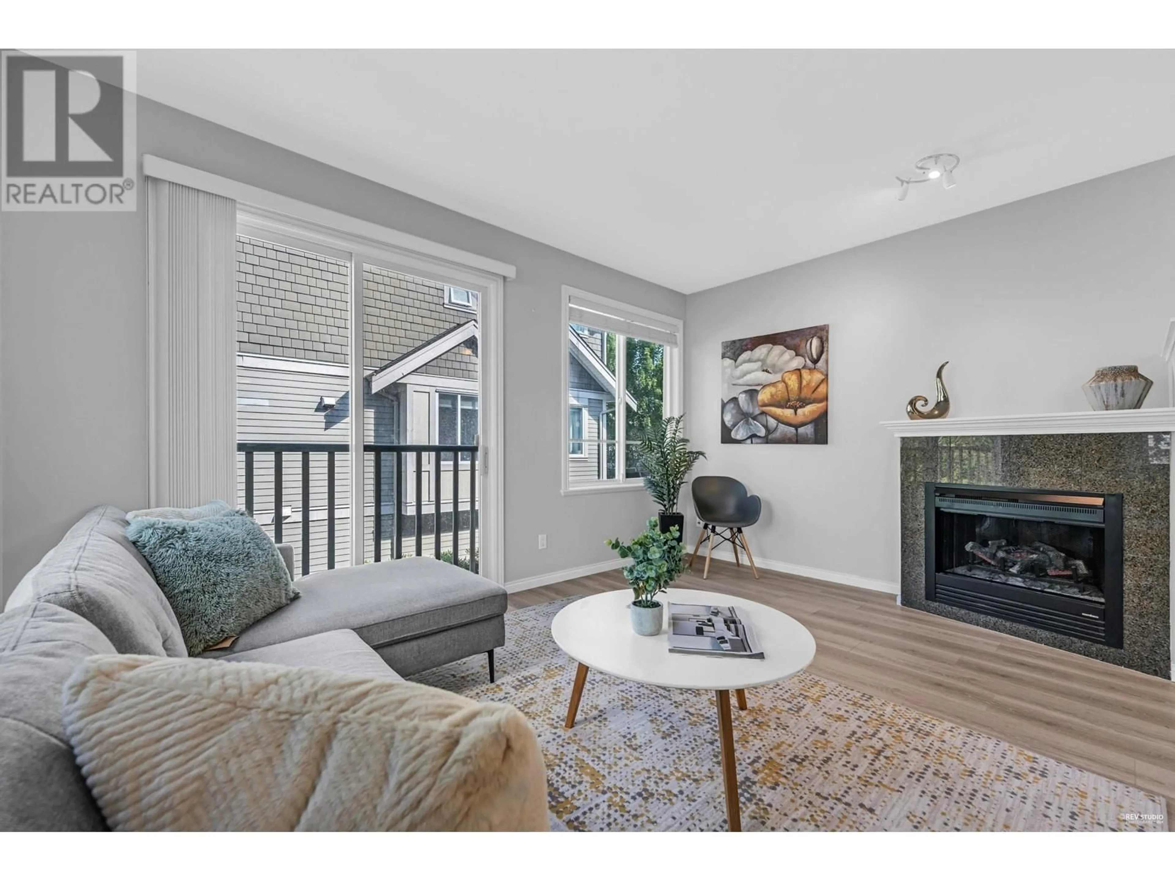 Living room, wood floors for 12 8080 FRANCIS ROAD, Richmond British Columbia V6Y1A4