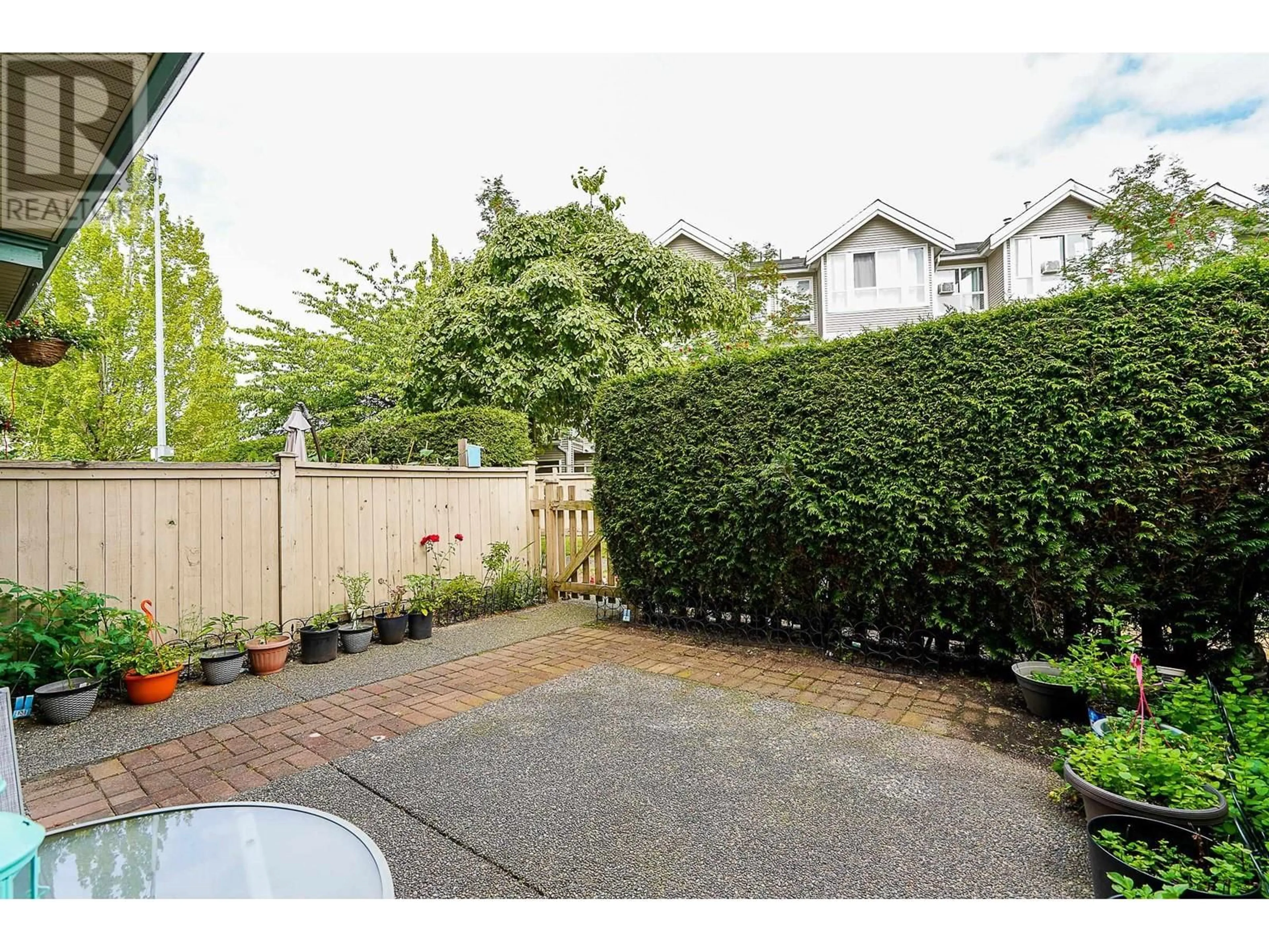 Patio, street for 44 22800 WINDSOR COURT, Richmond British Columbia V6V2X6