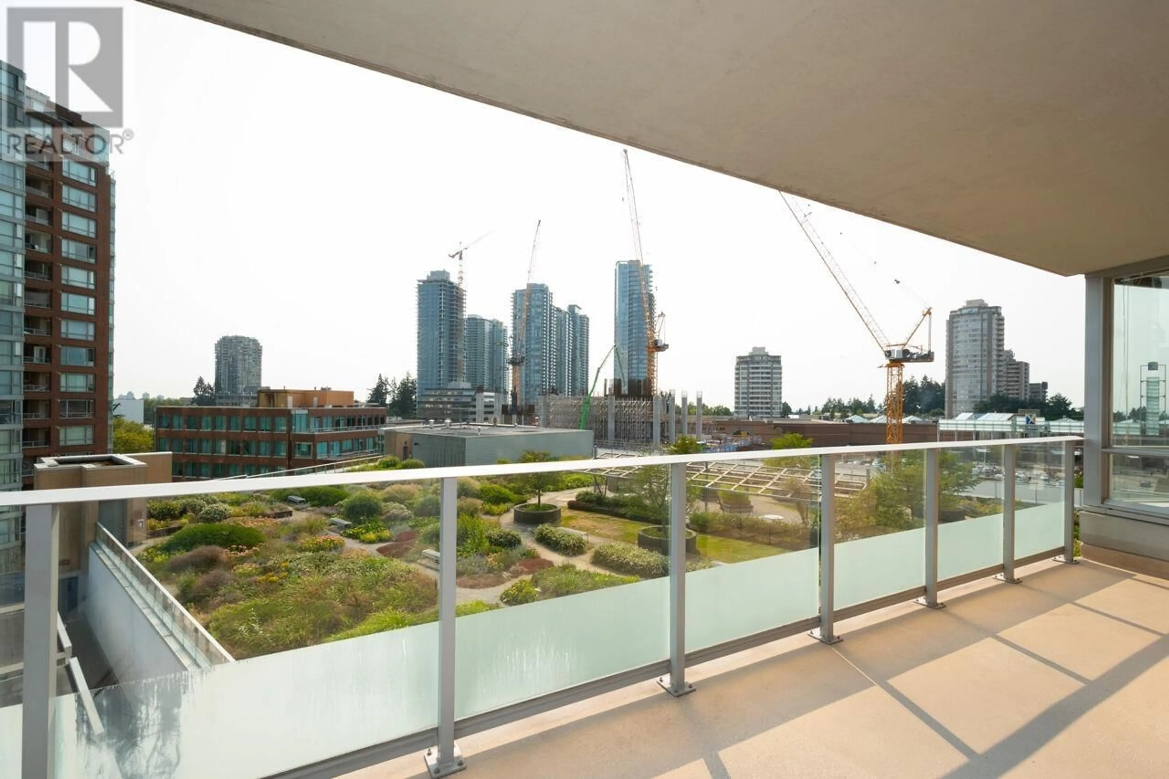 Balcony in the apartment, the view of city buildings for 806 4808 HAZEL STREET, Burnaby British Columbia V5H0A2