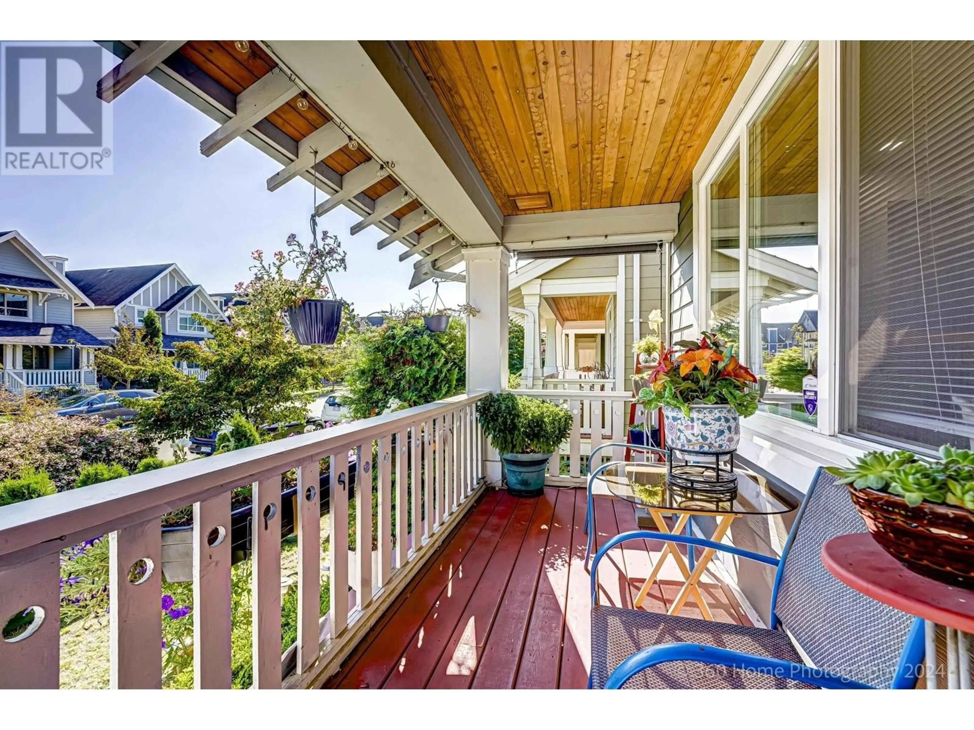 Patio, the fenced backyard for 284 FURNESS STREET, New Westminster British Columbia V3M0B4