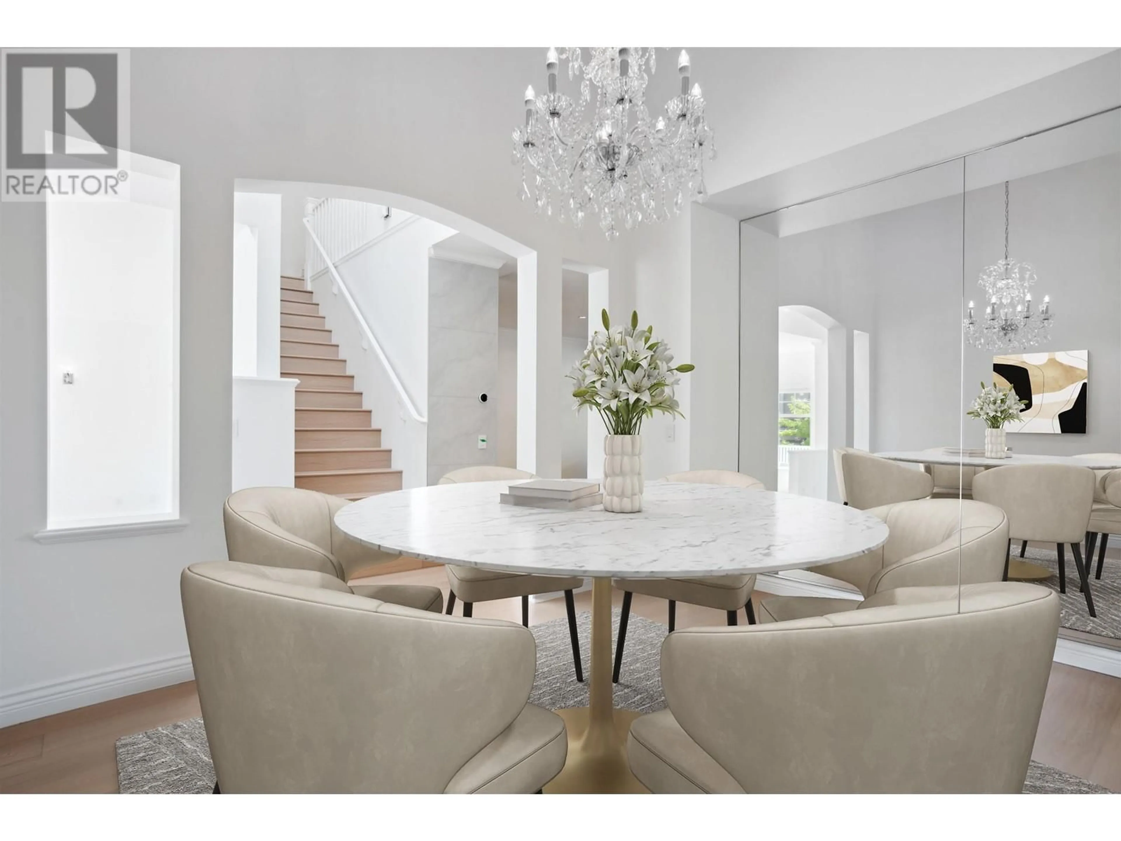 Dining room, wood floors for 1699 ARBUTUS PLACE, Coquitlam British Columbia V3E3K2