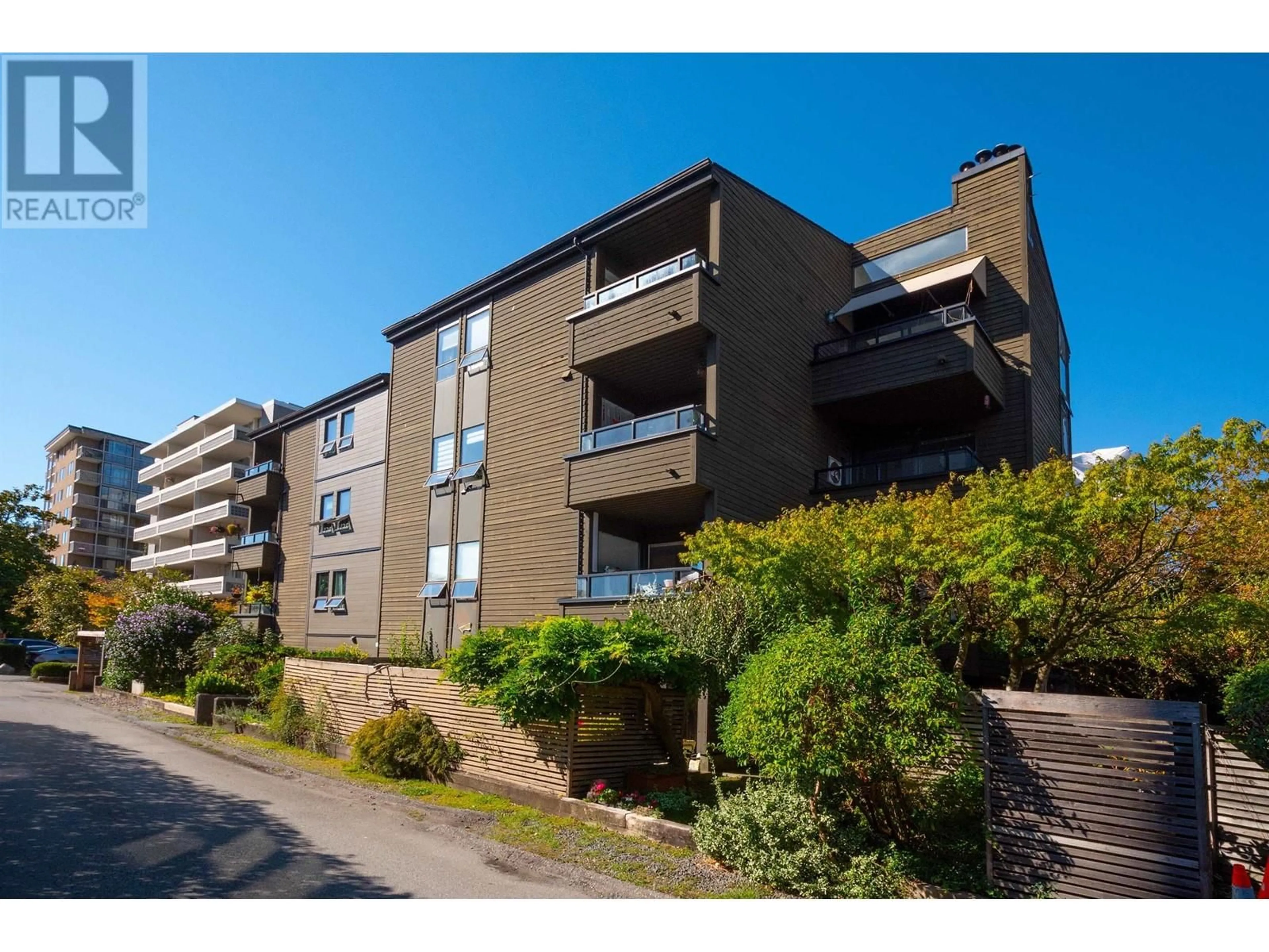 A pic from exterior of the house or condo, the street view for 103 1340 DUCHESS AVENUE, West Vancouver British Columbia V7T1H6