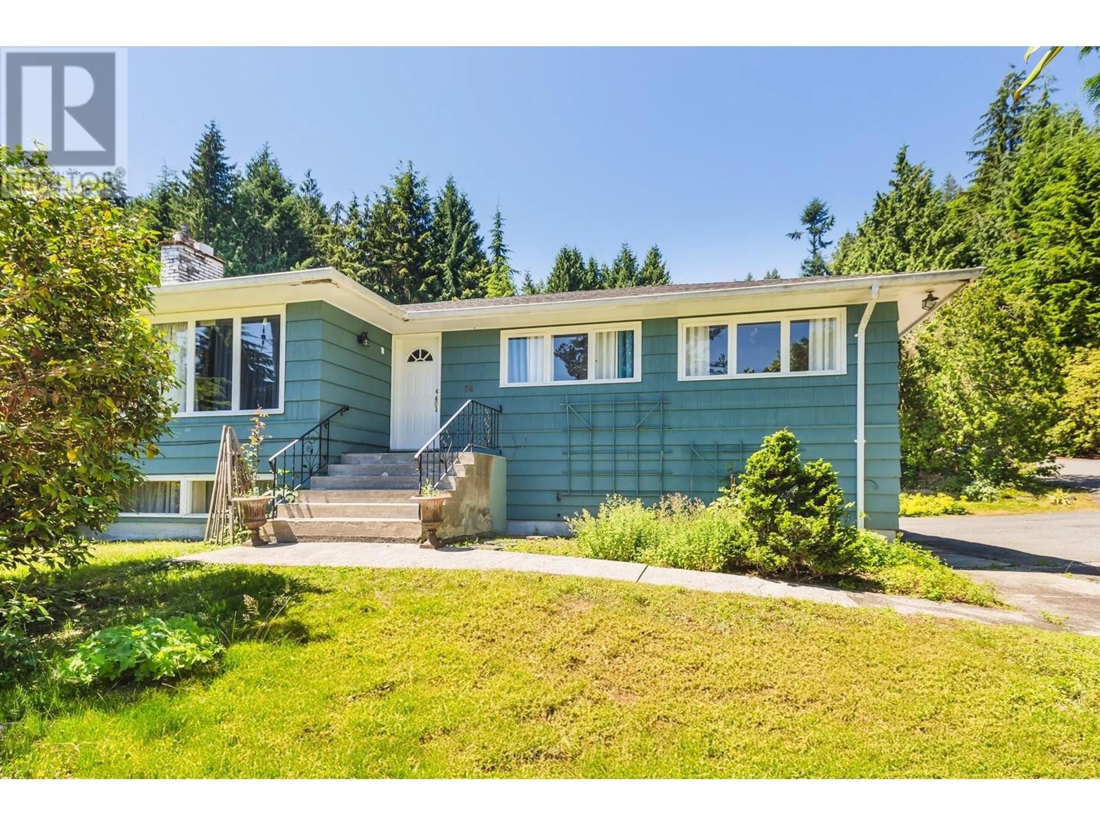 Frontside or backside of a home, cottage for 74 DESSWOOD PLACE, West Vancouver British Columbia V7S1B9