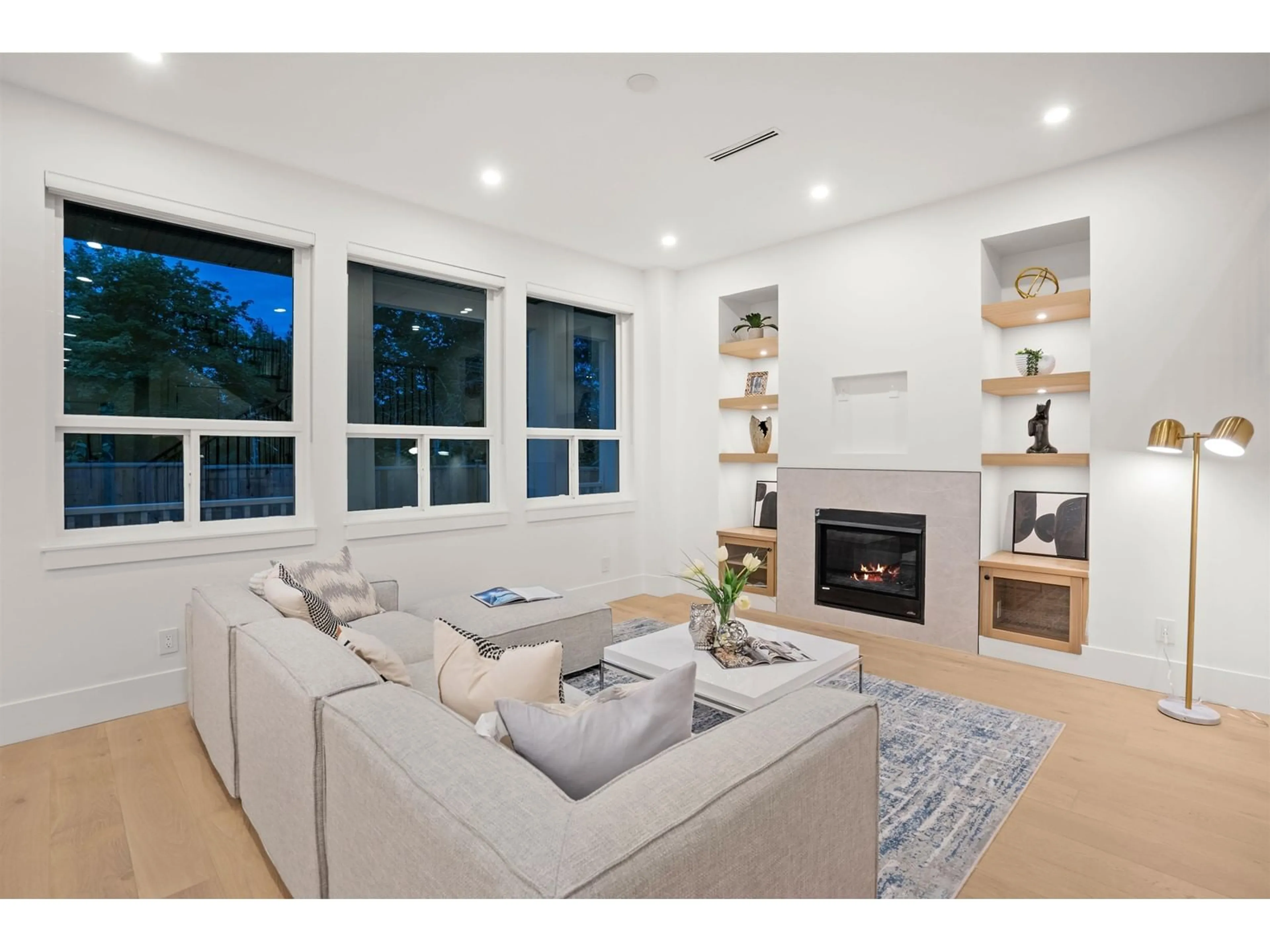 Living room, wood floors for 7531 205 STREET, Langley British Columbia V2Y1V5