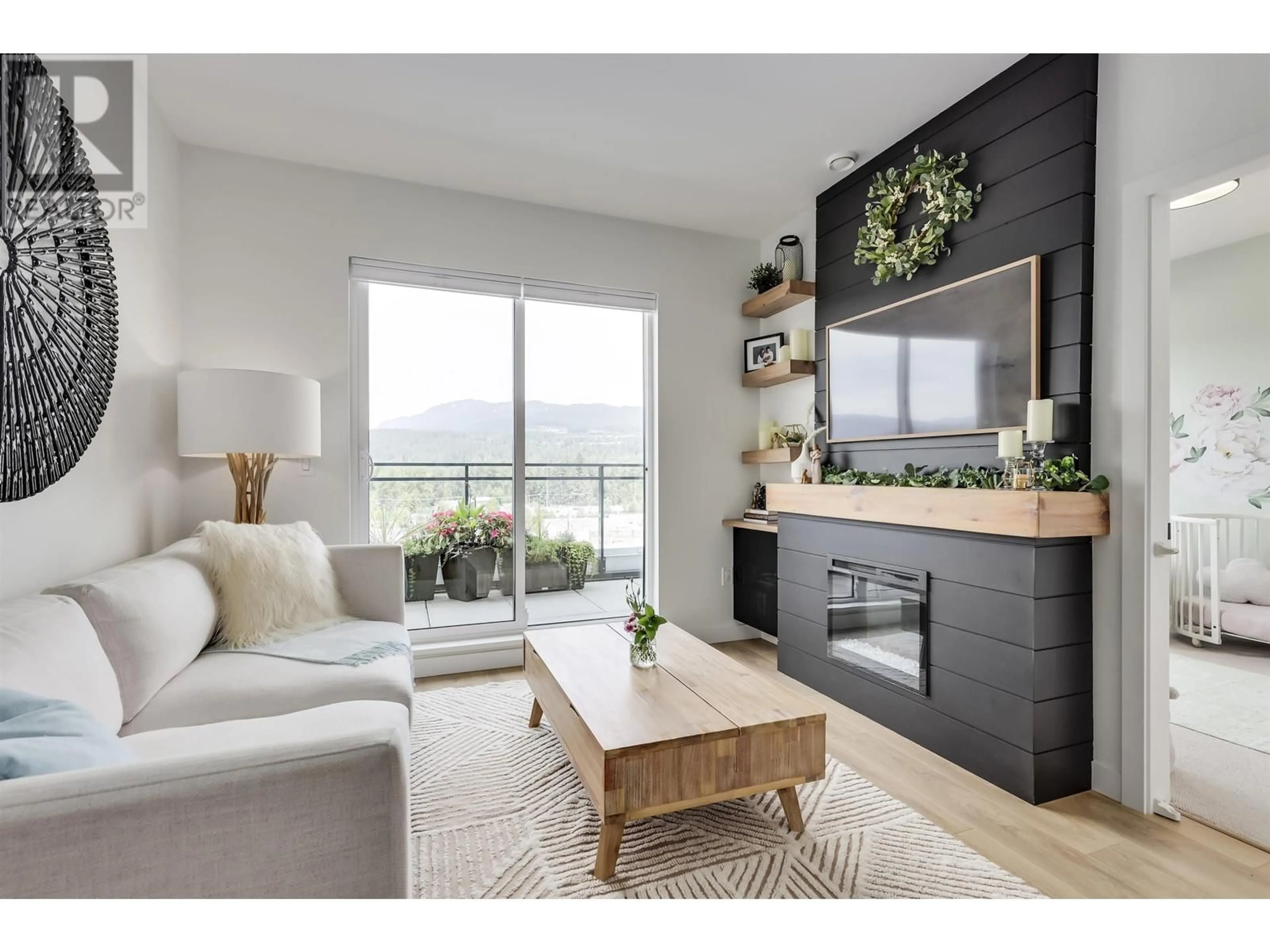 Living room, wood floors for 602 3018 ST GEORGE STREET, Port Moody British Columbia V3H0L4