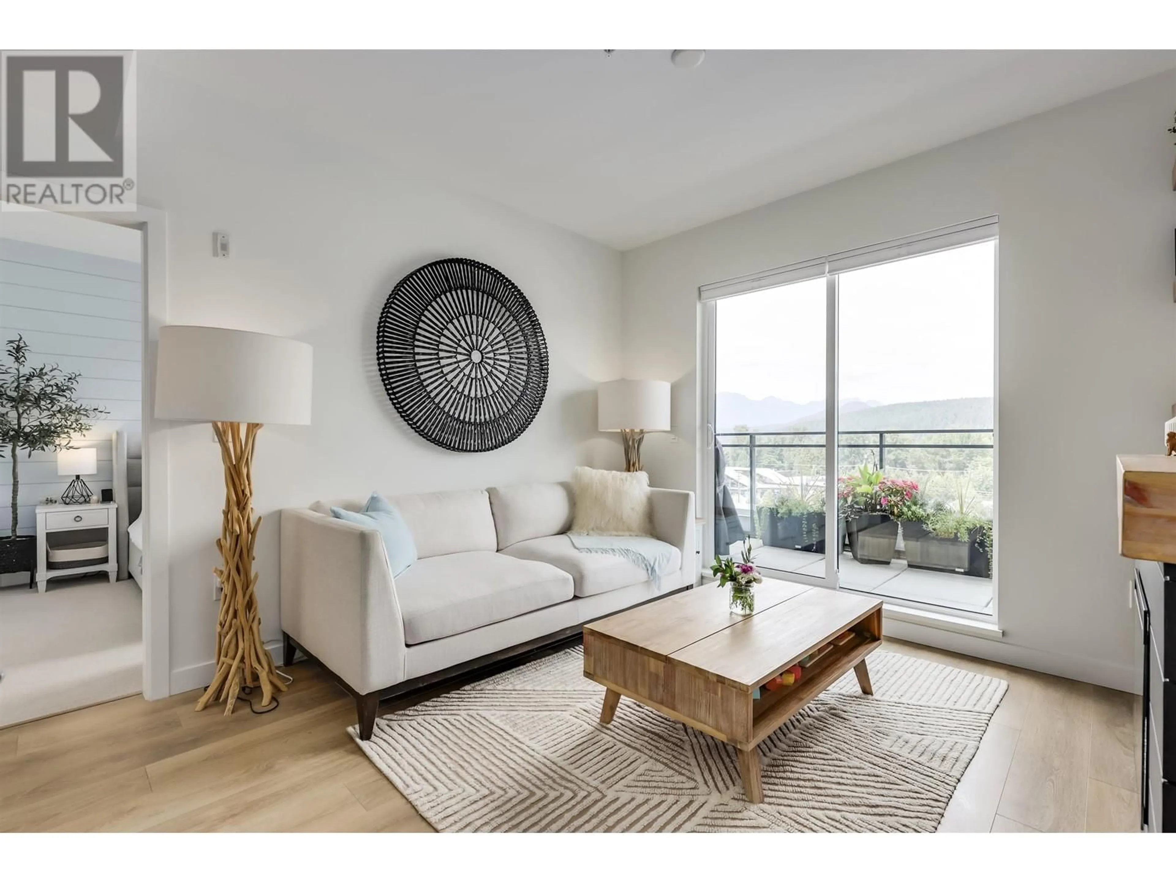 Living room, wood floors for 602 3018 ST GEORGE STREET, Port Moody British Columbia V3H0L4