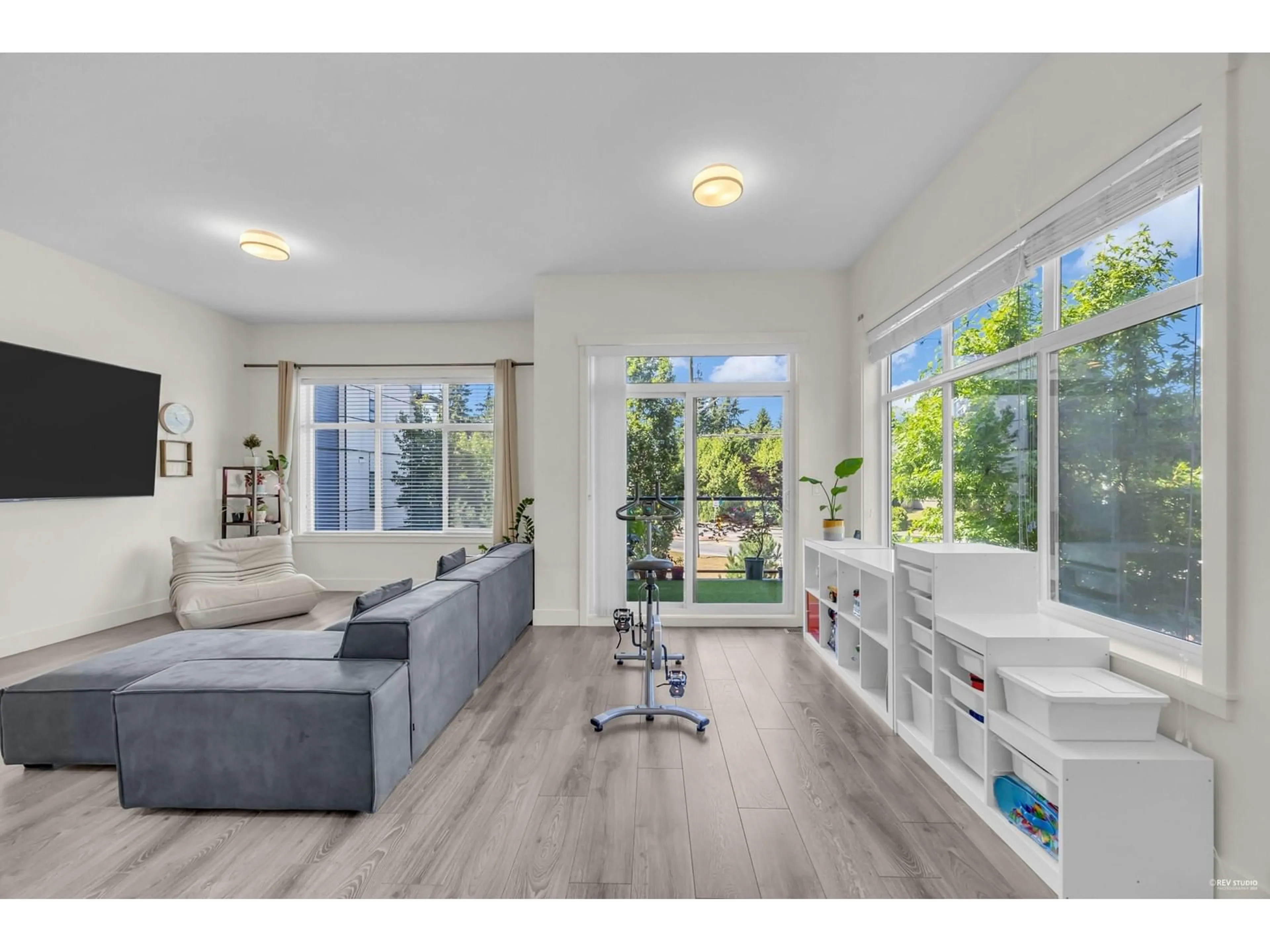 A pic of a room, wood floors for 5 16828 BOXWOOD DRIVE, Surrey British Columbia V4N6T2