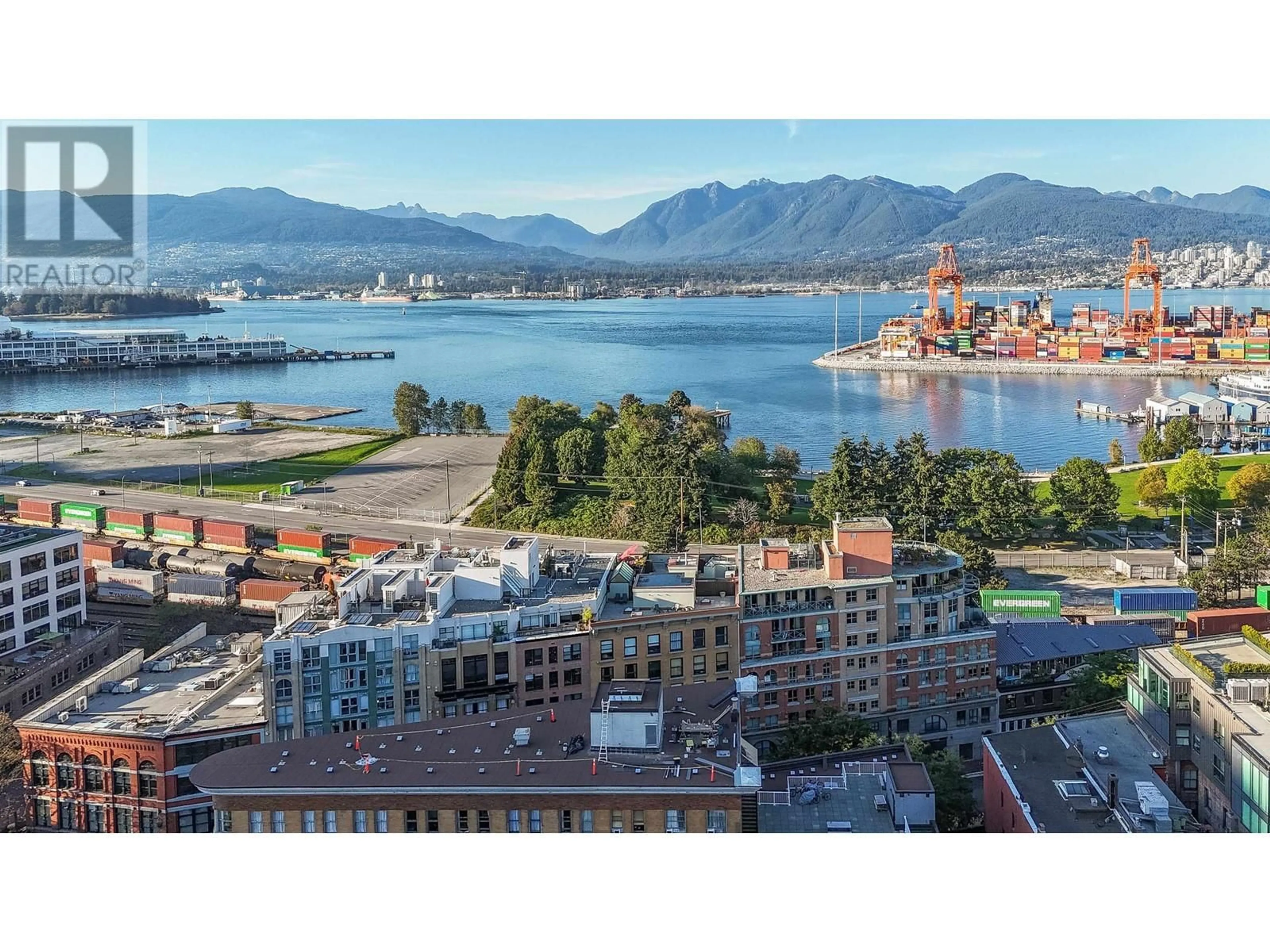 A pic from exterior of the house or condo, the view of city buildings for 504 55 ALEXANDER STREET, Vancouver British Columbia V6A1B2