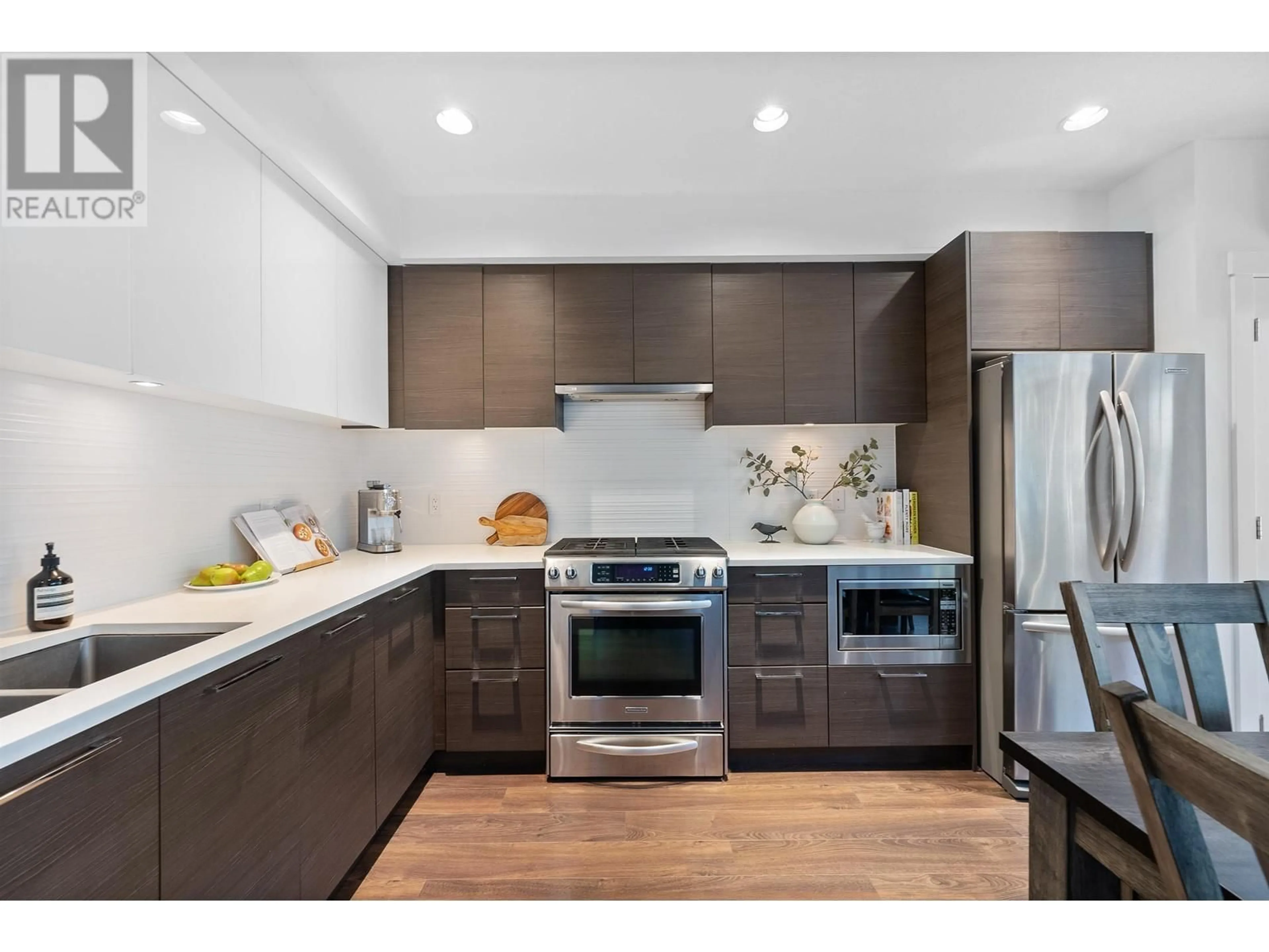 Open concept kitchen for 14 3508 MT SEYMOUR PARKWAY, North Vancouver British Columbia V7H1G5