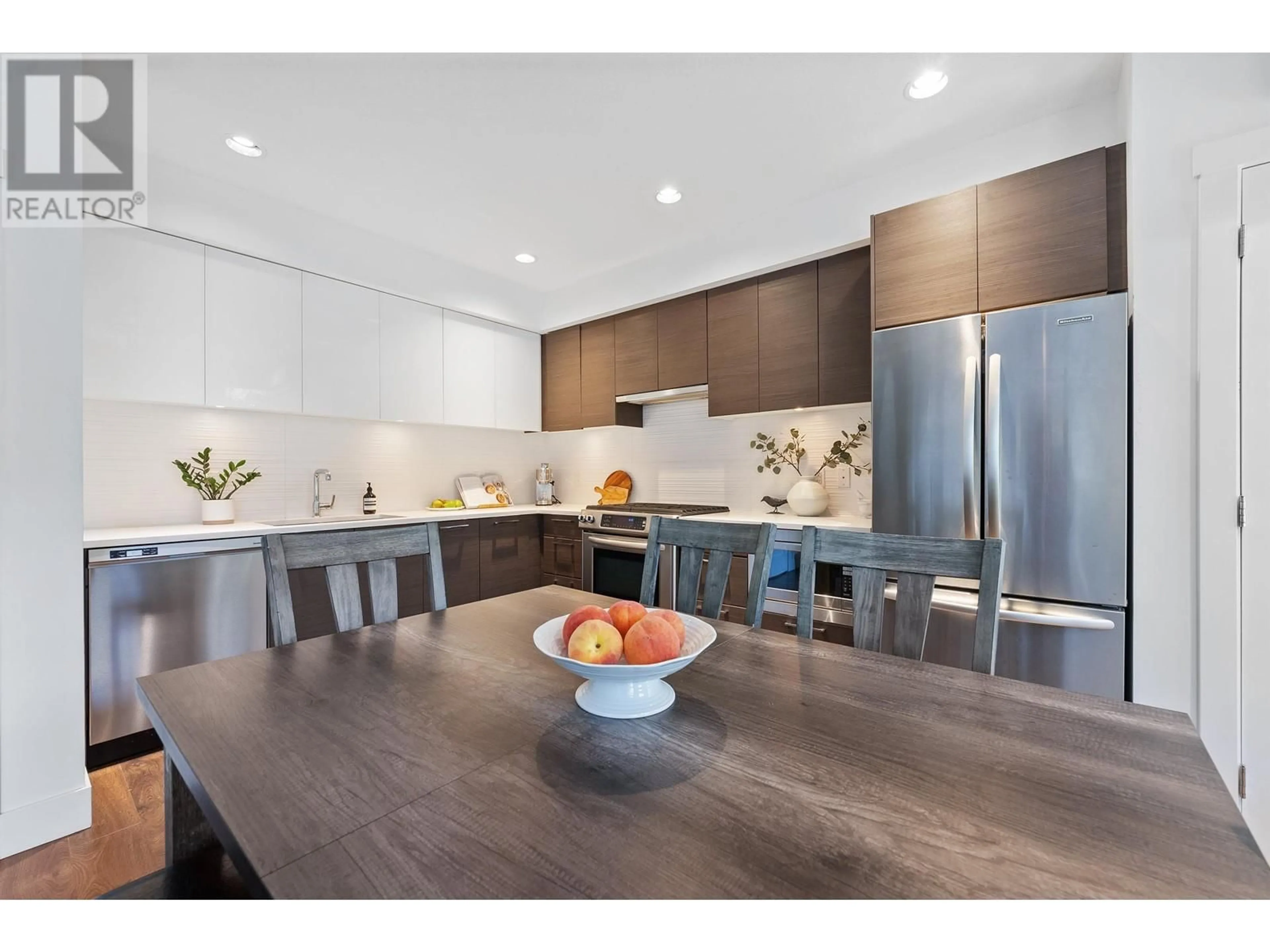 Open concept kitchen for 14 3508 MT SEYMOUR PARKWAY, North Vancouver British Columbia V7H1G5