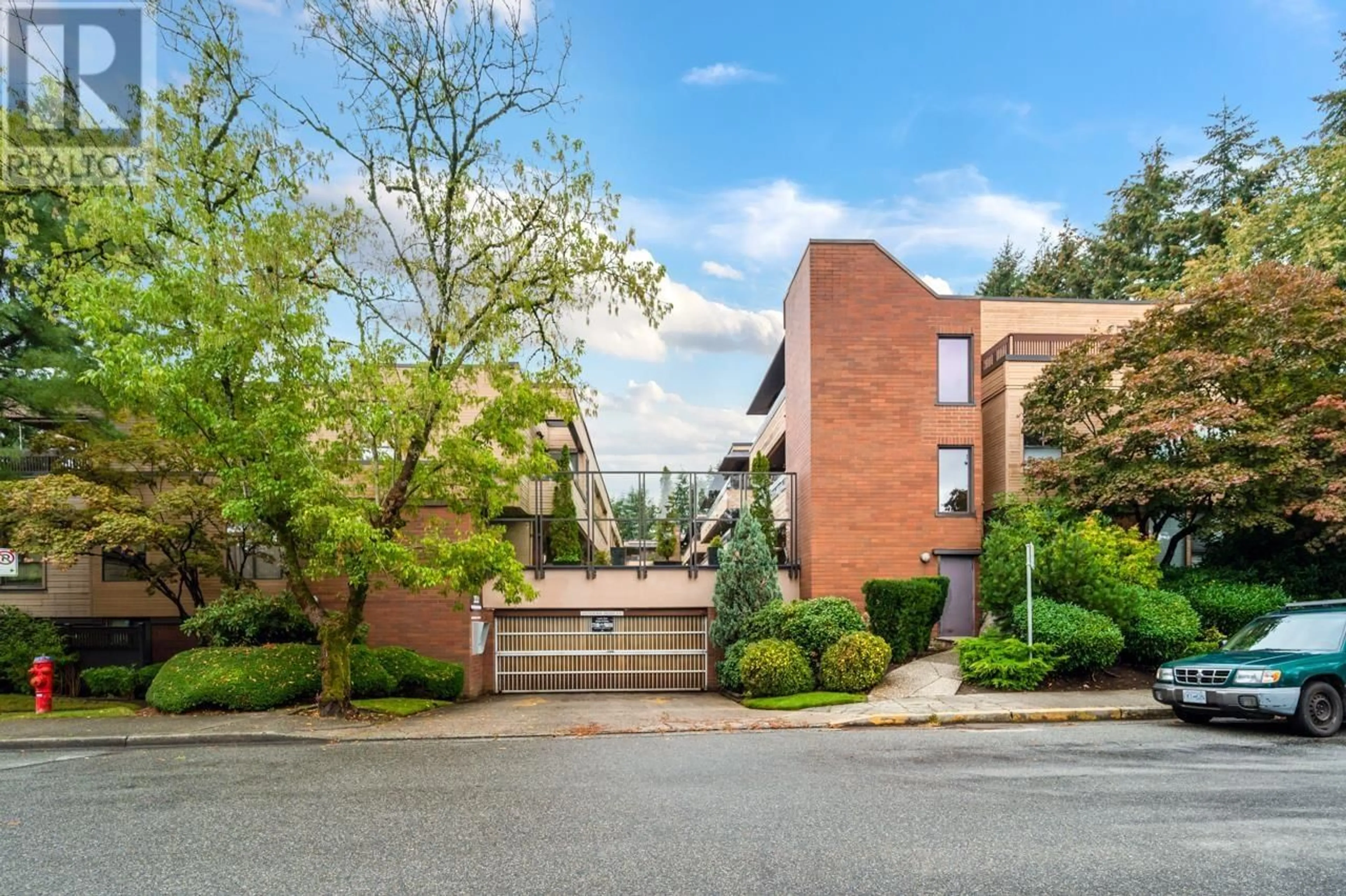 A pic from exterior of the house or condo, the street view for 303 333 WETHERSFIELD DRIVE, Vancouver British Columbia V5X4M9