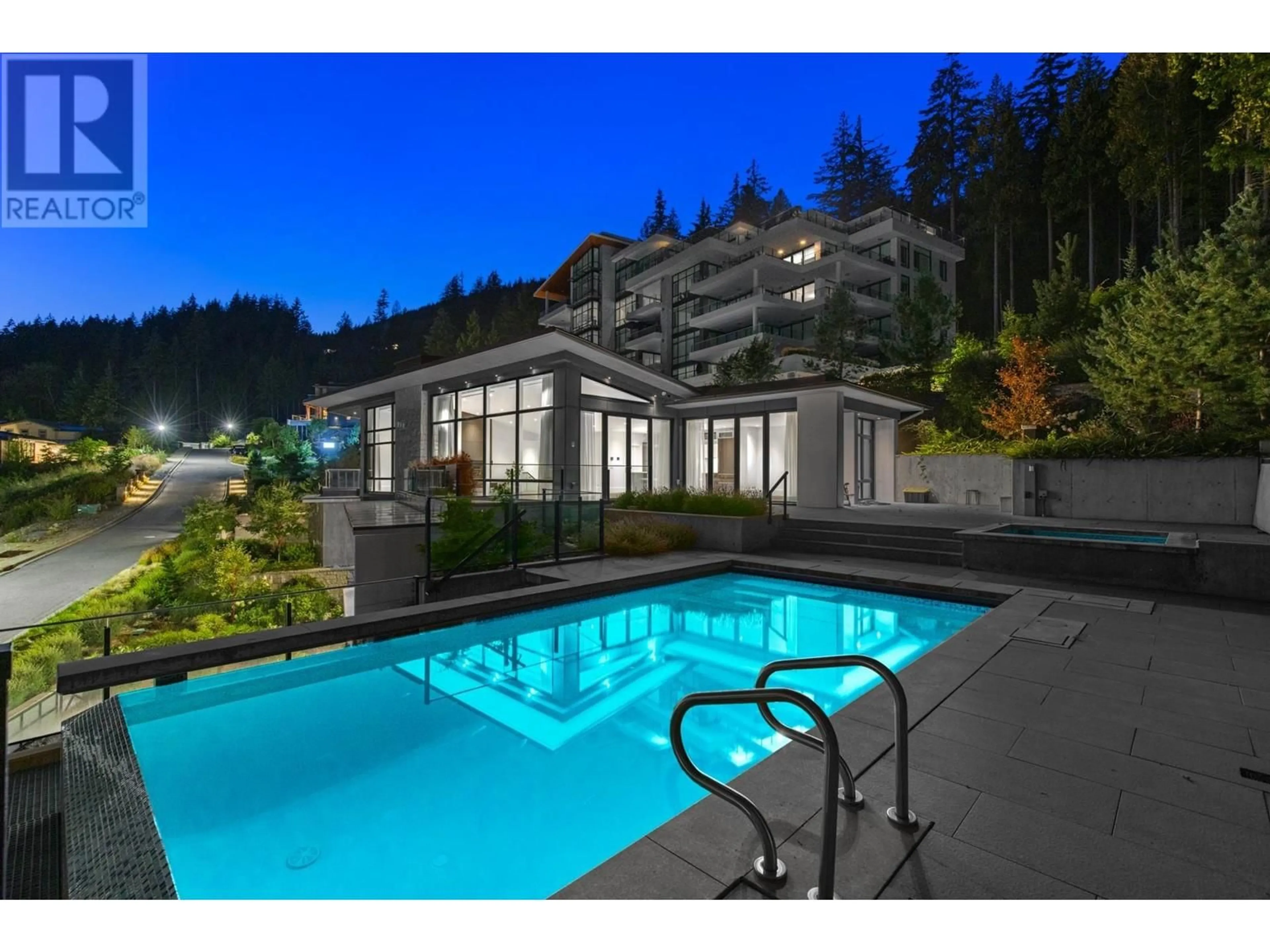 Indoor or outdoor pool for 2968 BURFIELD PLACE, West Vancouver British Columbia V7S0A9