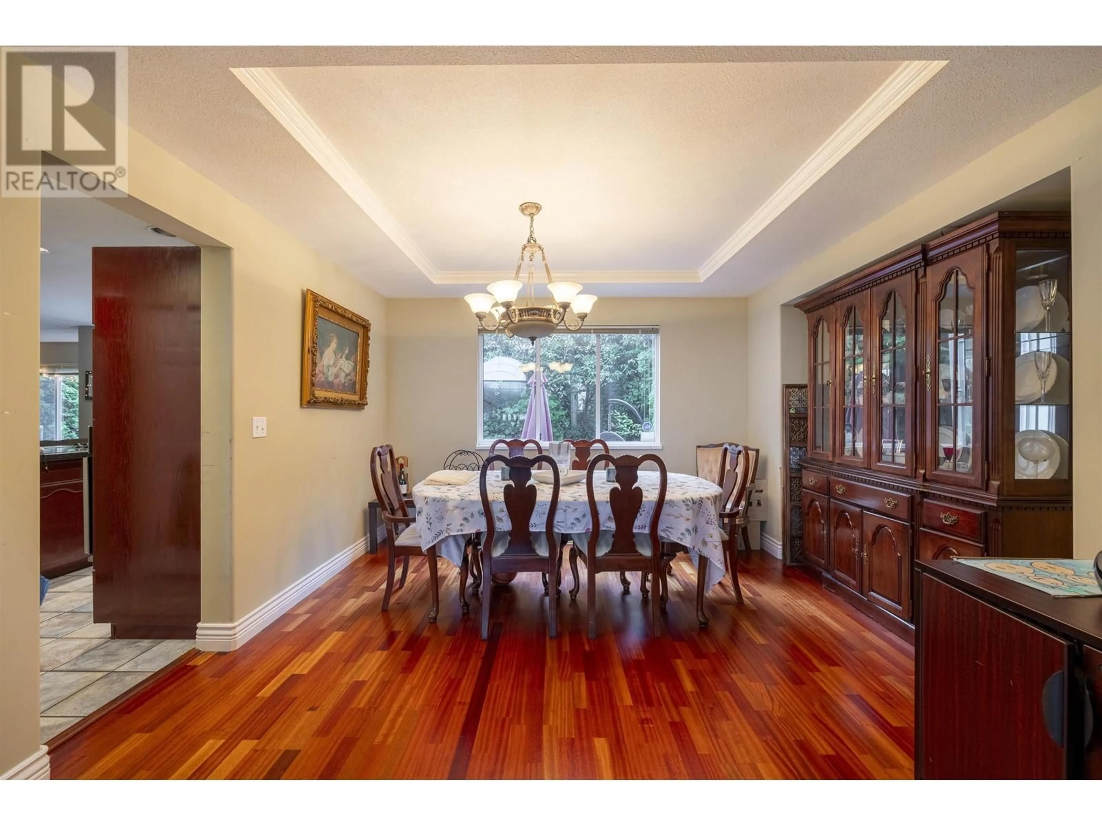 Dining room, wood floors for 1569 MANZANITA COURT, Coquitlam British Columbia V3E2Y2