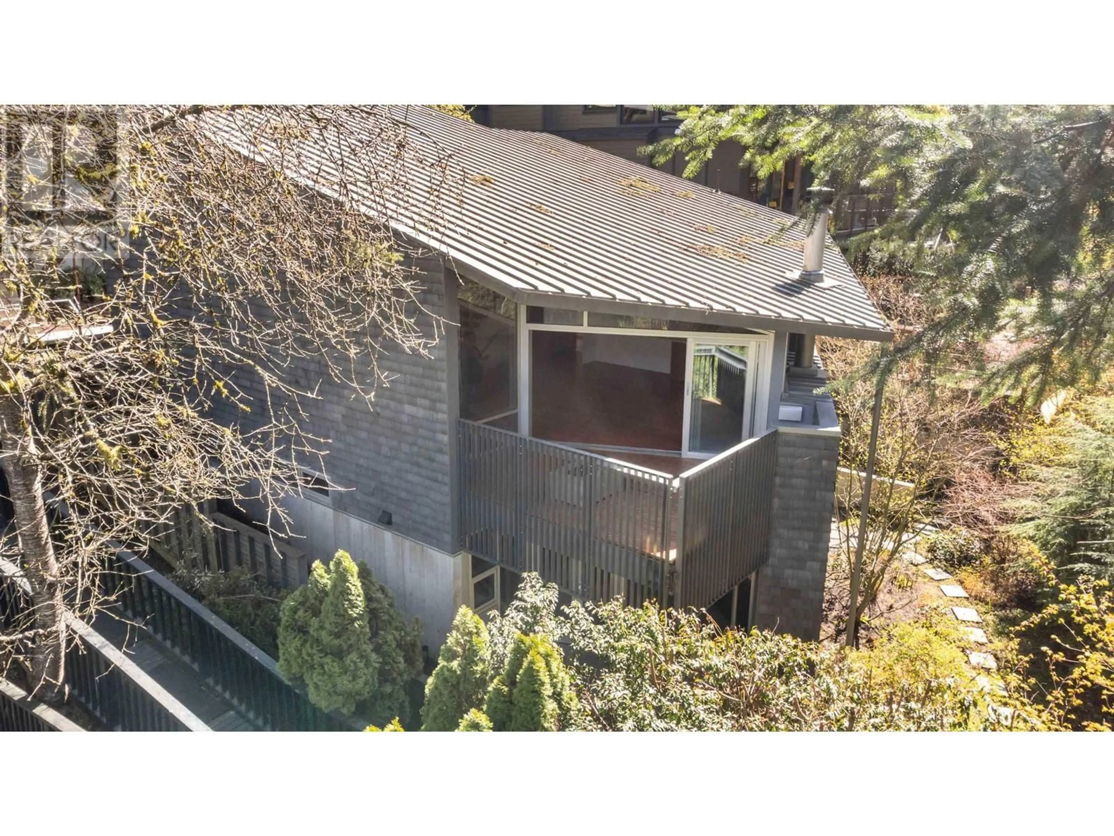 Frontside or backside of a home, cottage for 2063 PARKSIDE LANE, North Vancouver British Columbia V7G1X4