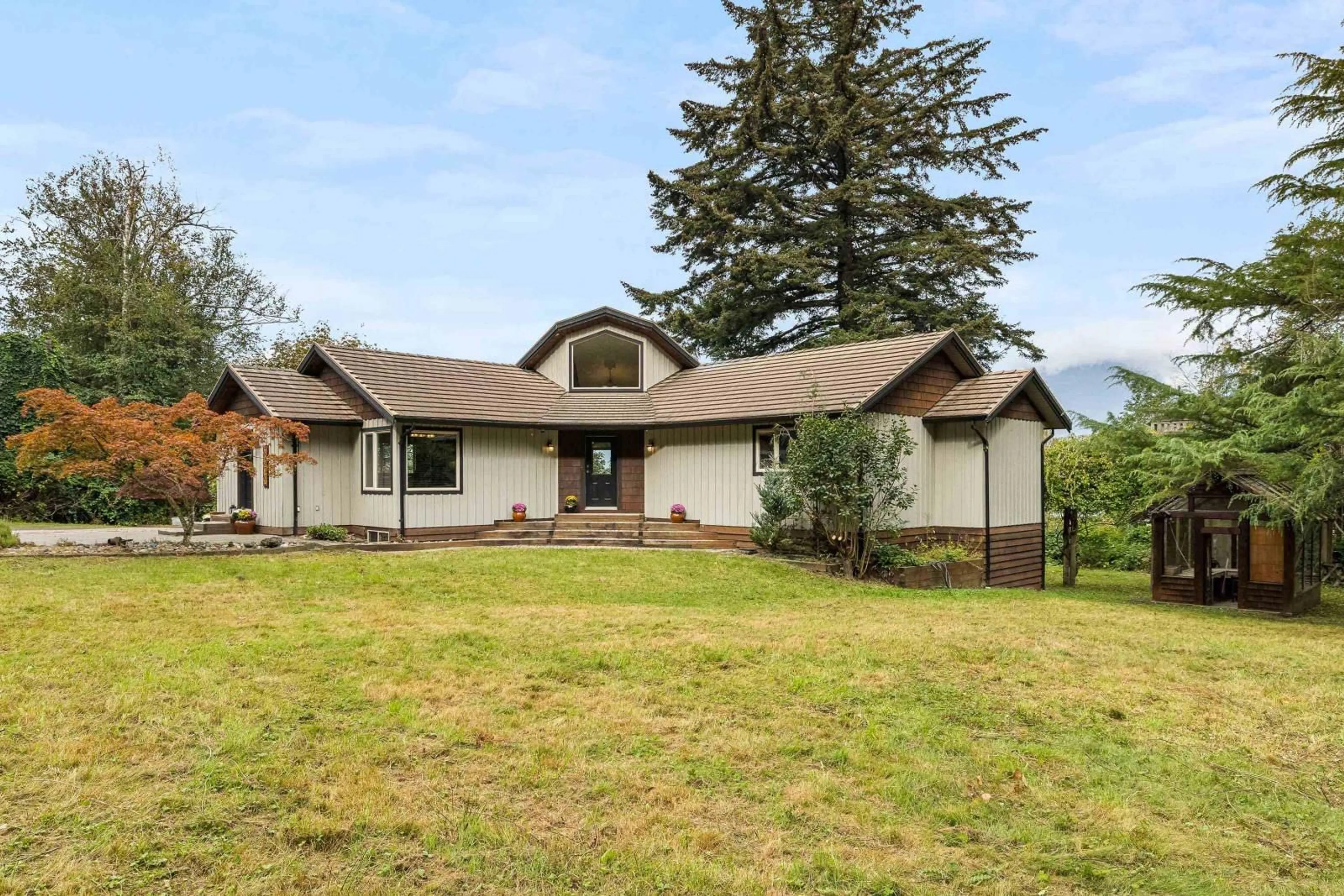 Frontside or backside of a home, cottage for 8379 CHELMSFORD PLACE, Chilliwack British Columbia V2R3X2