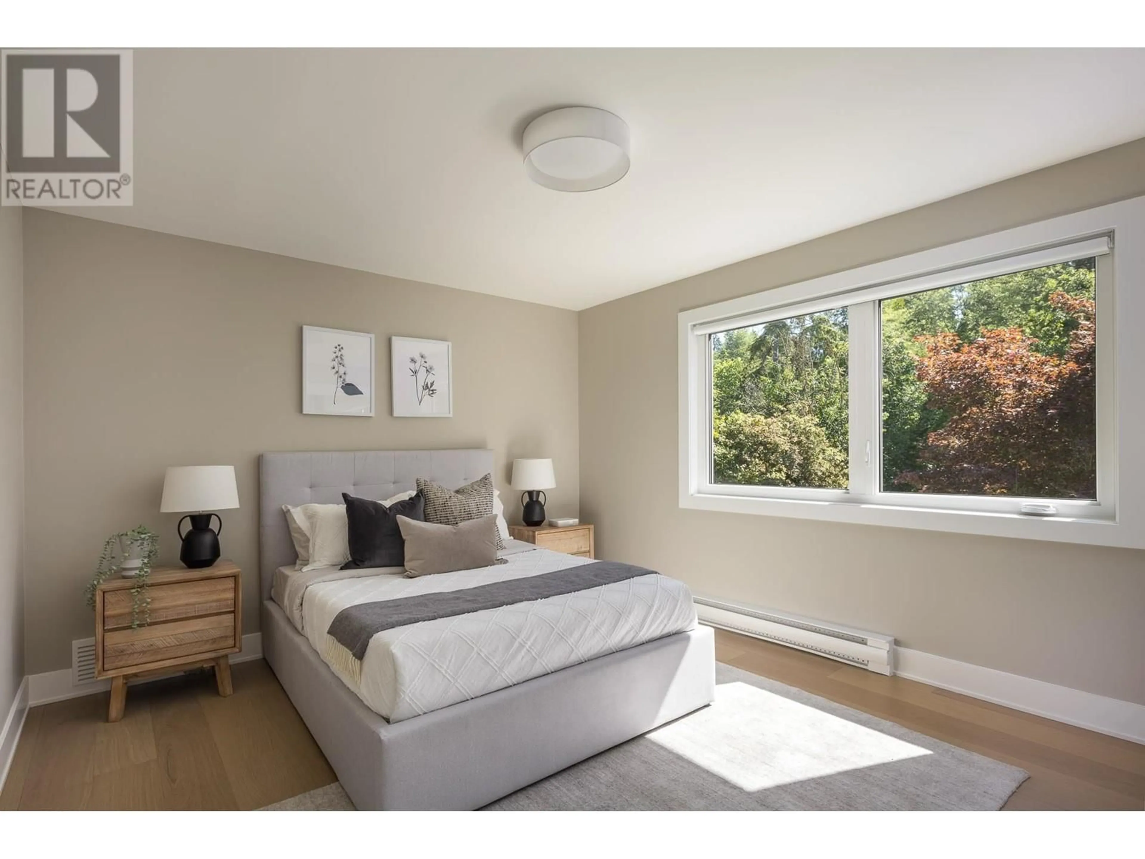 A pic of a room, wood floors for 1640 TAYLOR WAY, West Vancouver British Columbia V7S1N4