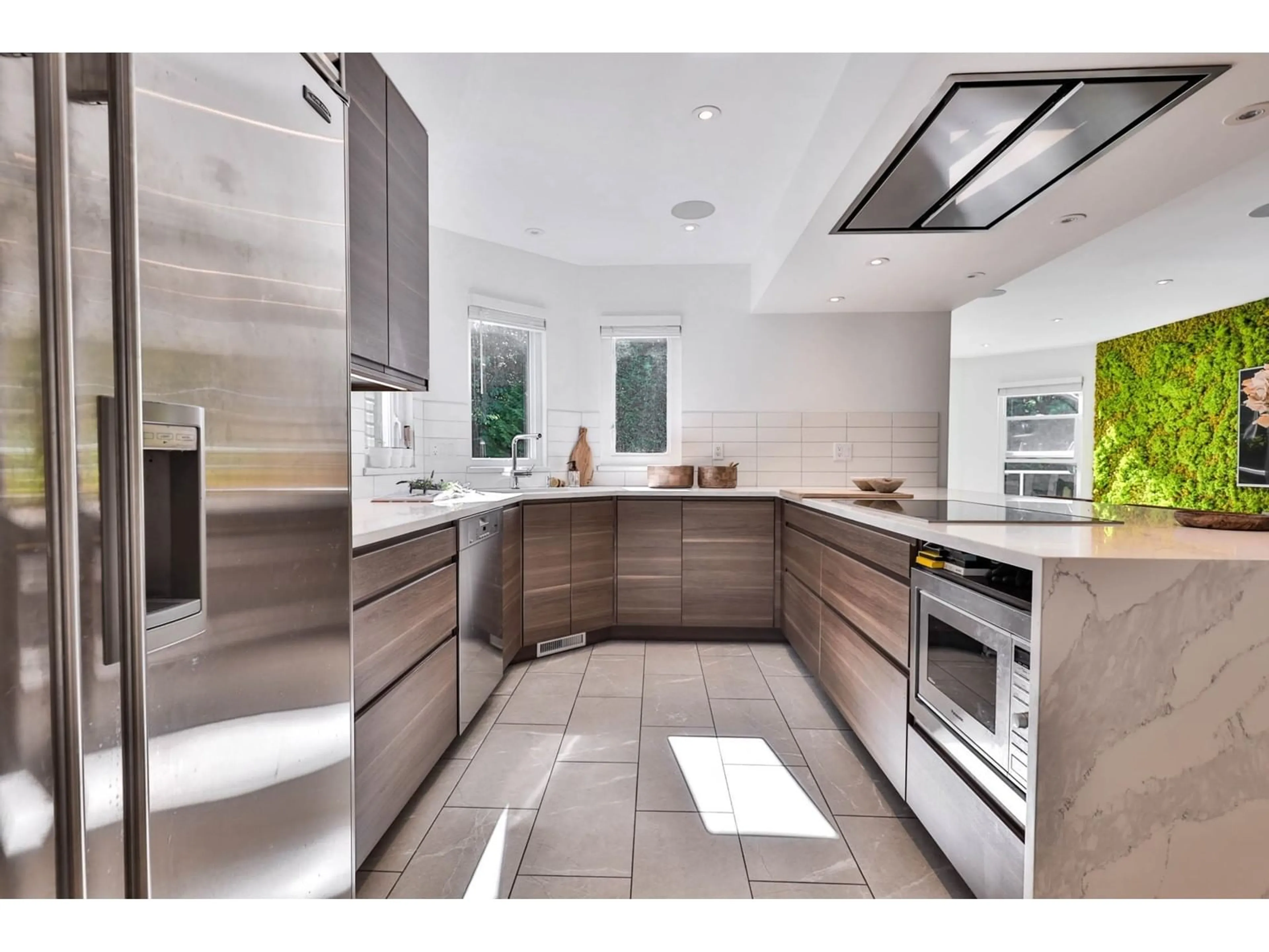 Contemporary kitchen, ceramic floors for 9349 209 STREET, Langley British Columbia V1M2G6