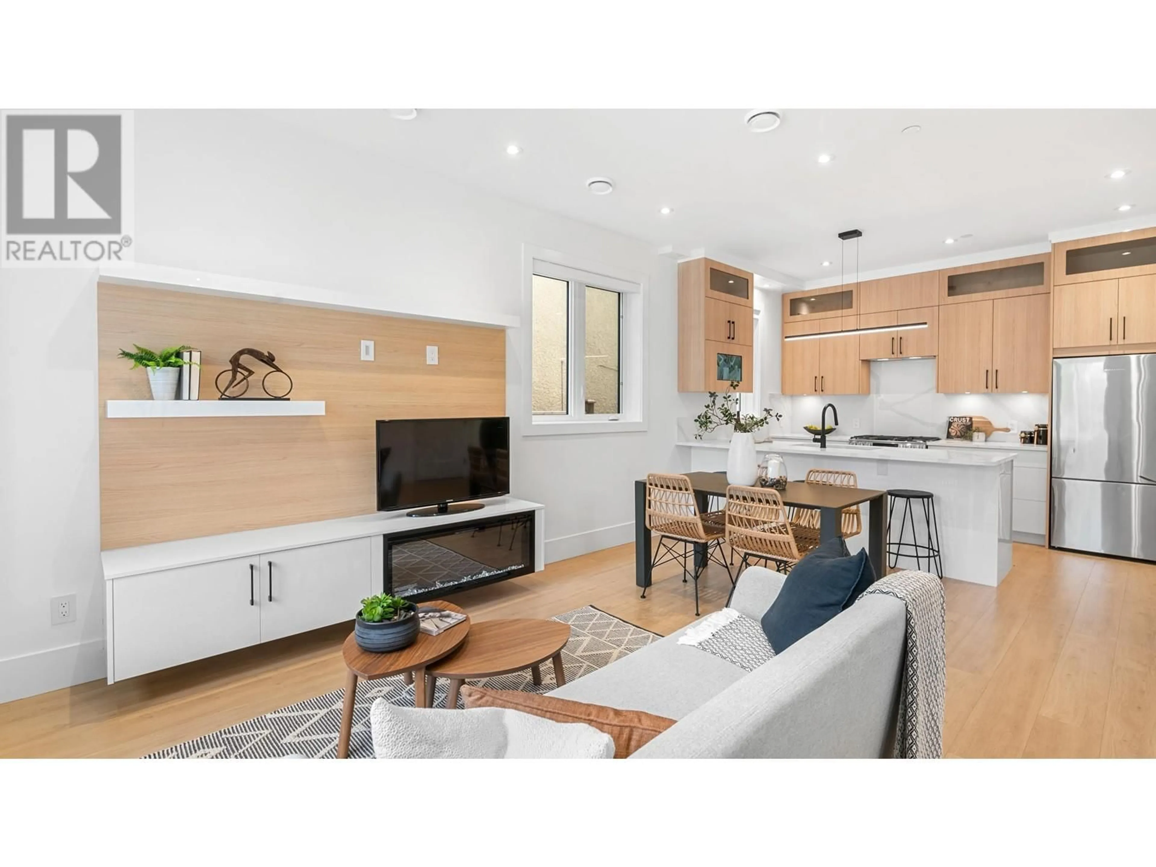 Open concept kitchen for 622 SLOCAN STREET, Vancouver British Columbia V5K3X7