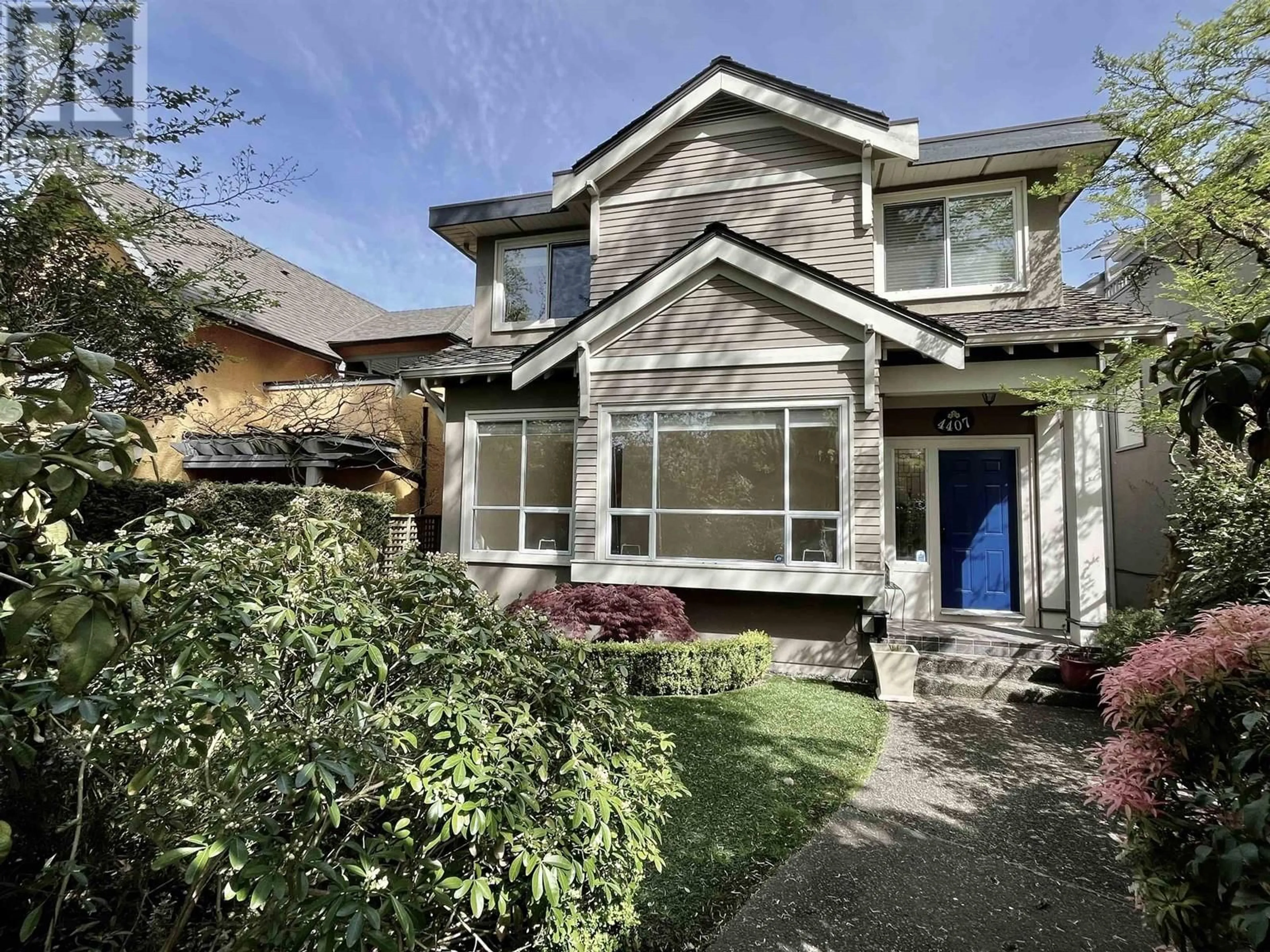 Frontside or backside of a home for 4407 W 7TH AVENUE, Vancouver British Columbia V6R1X1