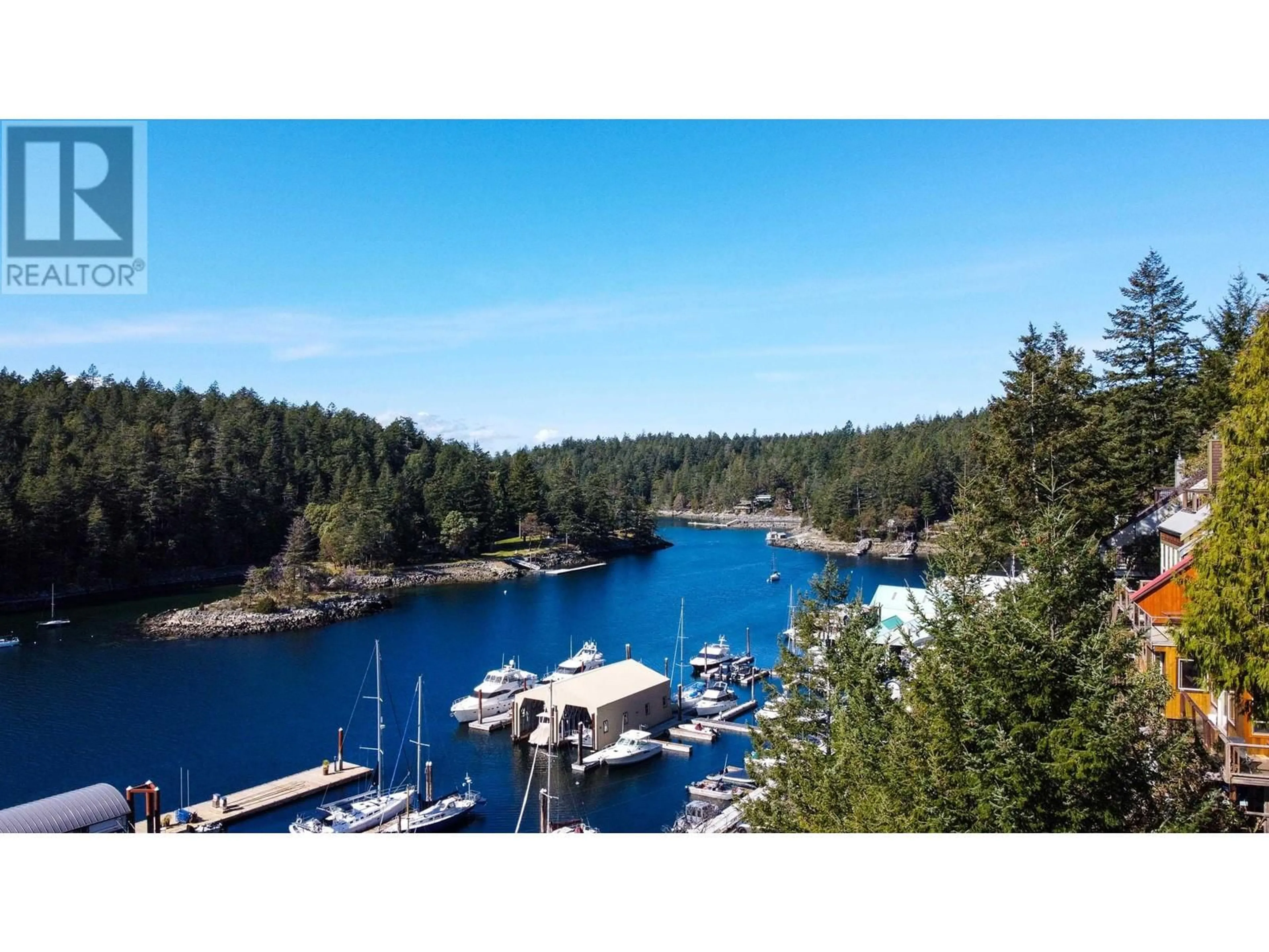 A pic from outside/outdoor area/front of a property/back of a property/a pic from drone, water/lake/river/ocean view for 20 5471 SECRET COVE ROAD, Halfmoon Bay British Columbia V7Z1G8