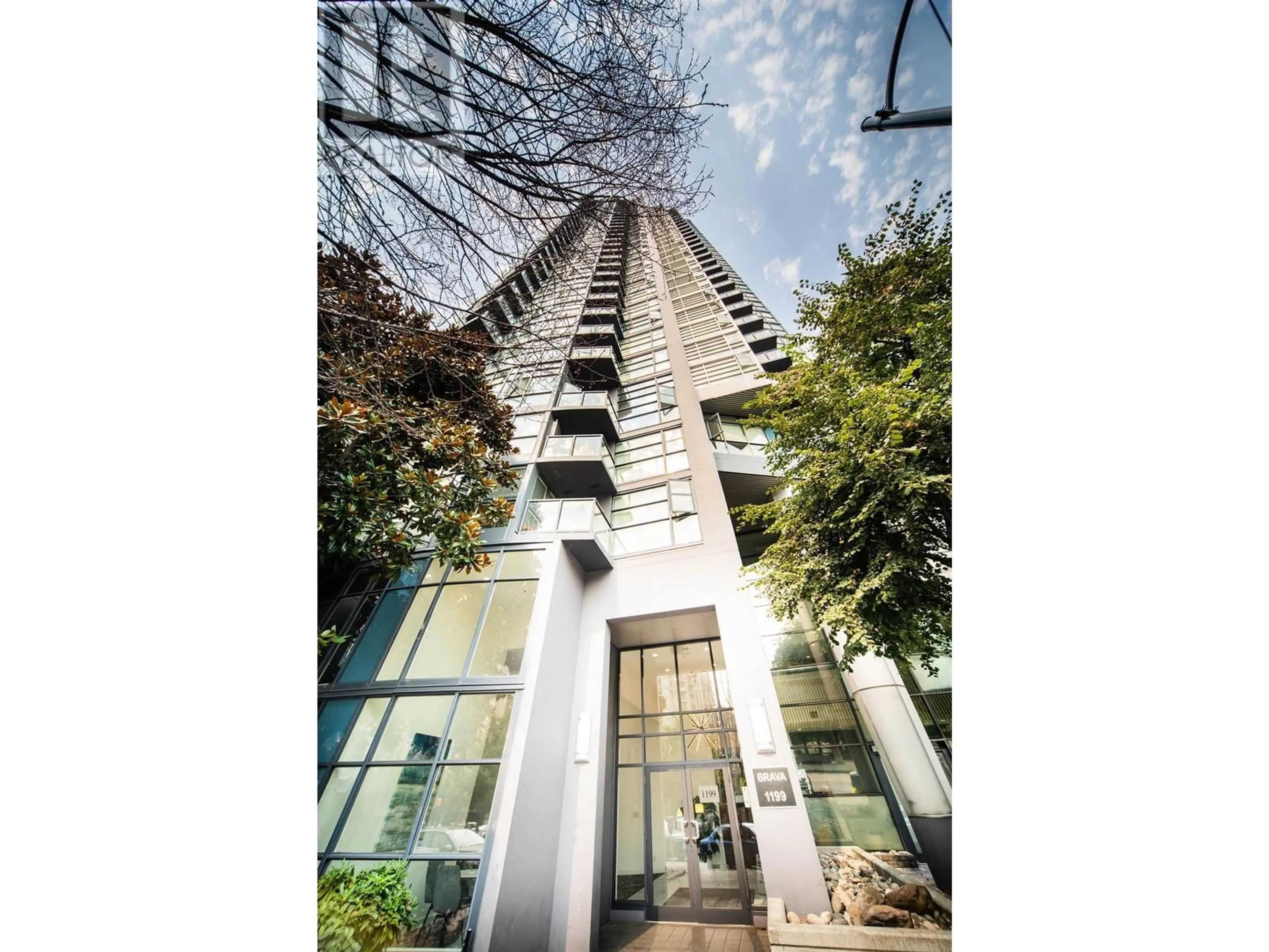 A pic from exterior of the house or condo, the street view for 2302 1199 SEYMOUR STREET, Vancouver British Columbia V6B1K3