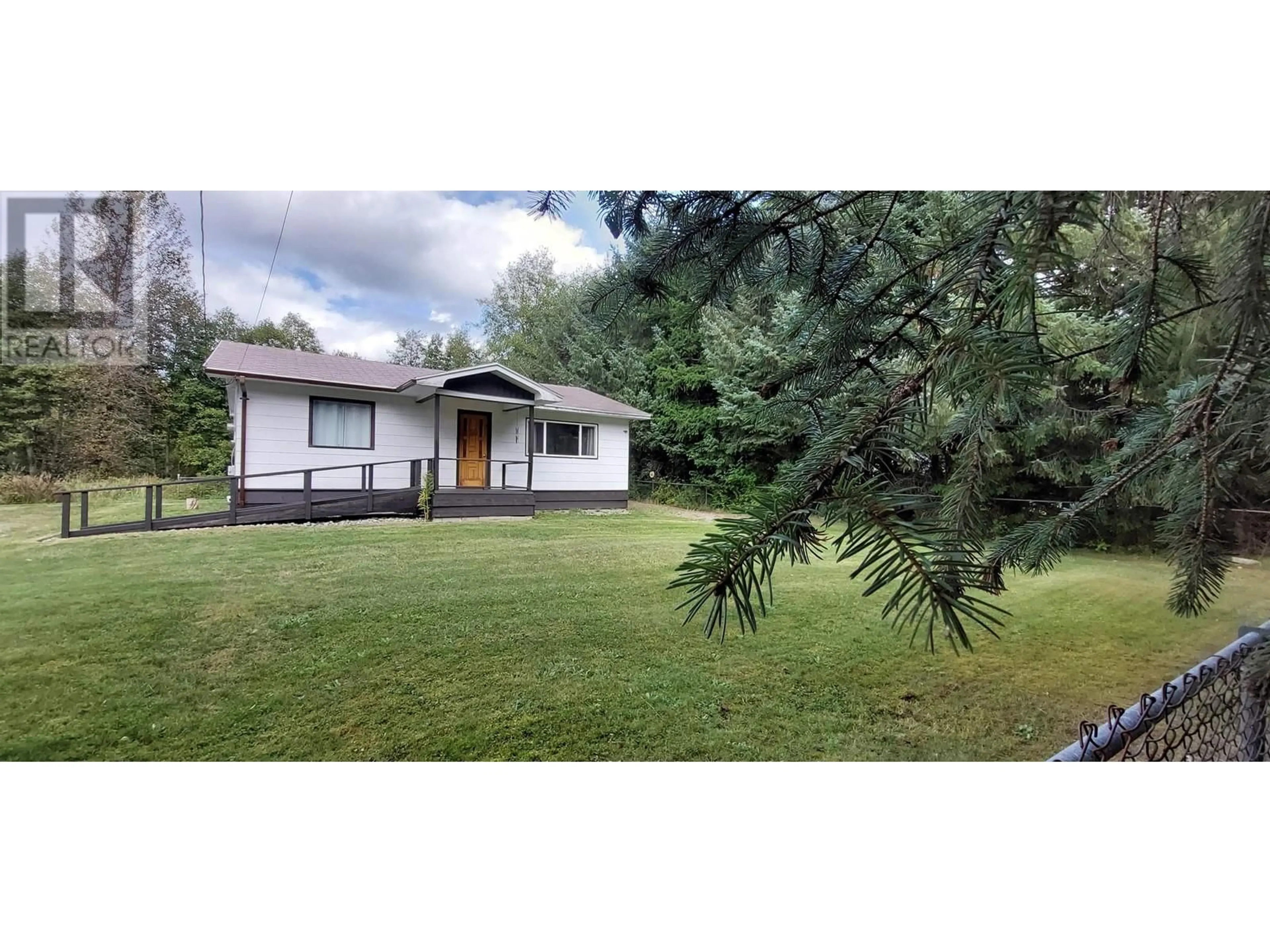 A pic from outside/outdoor area/front of a property/back of a property/a pic from drone, unknown for 1956 MACKENZIE HIGHWAY, Hagensborg British Columbia V0T1H0