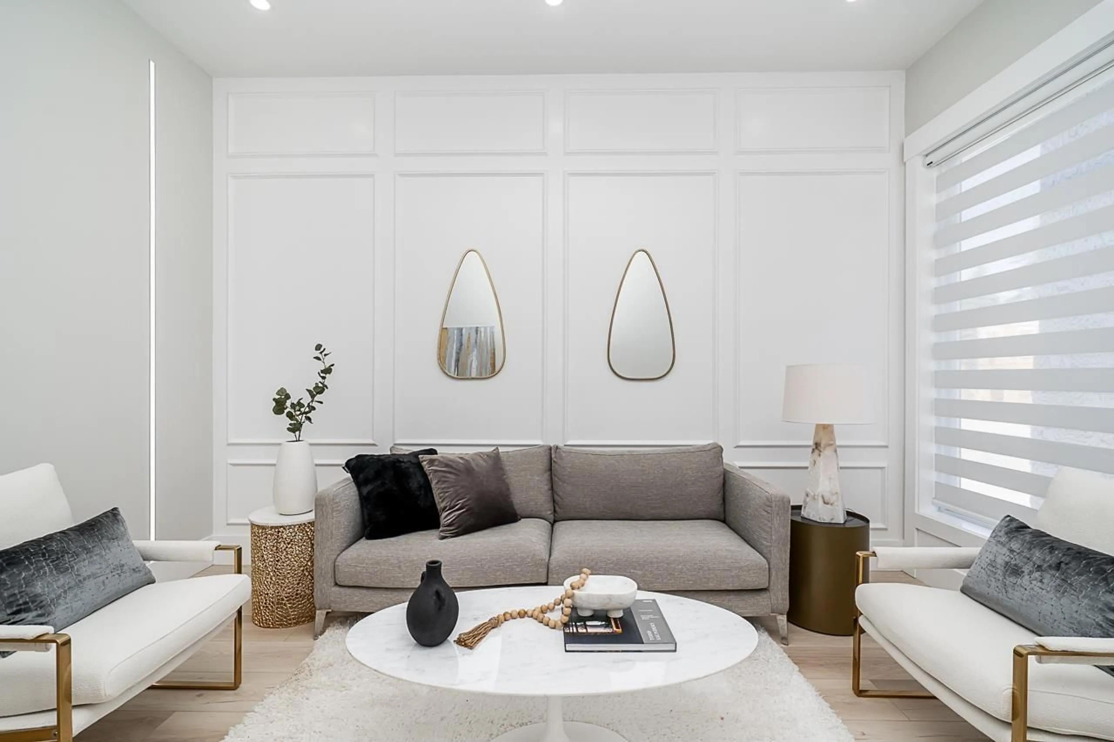 Living room with furniture, unknown for 7525 205A, Langley British Columbia V2Y1V5