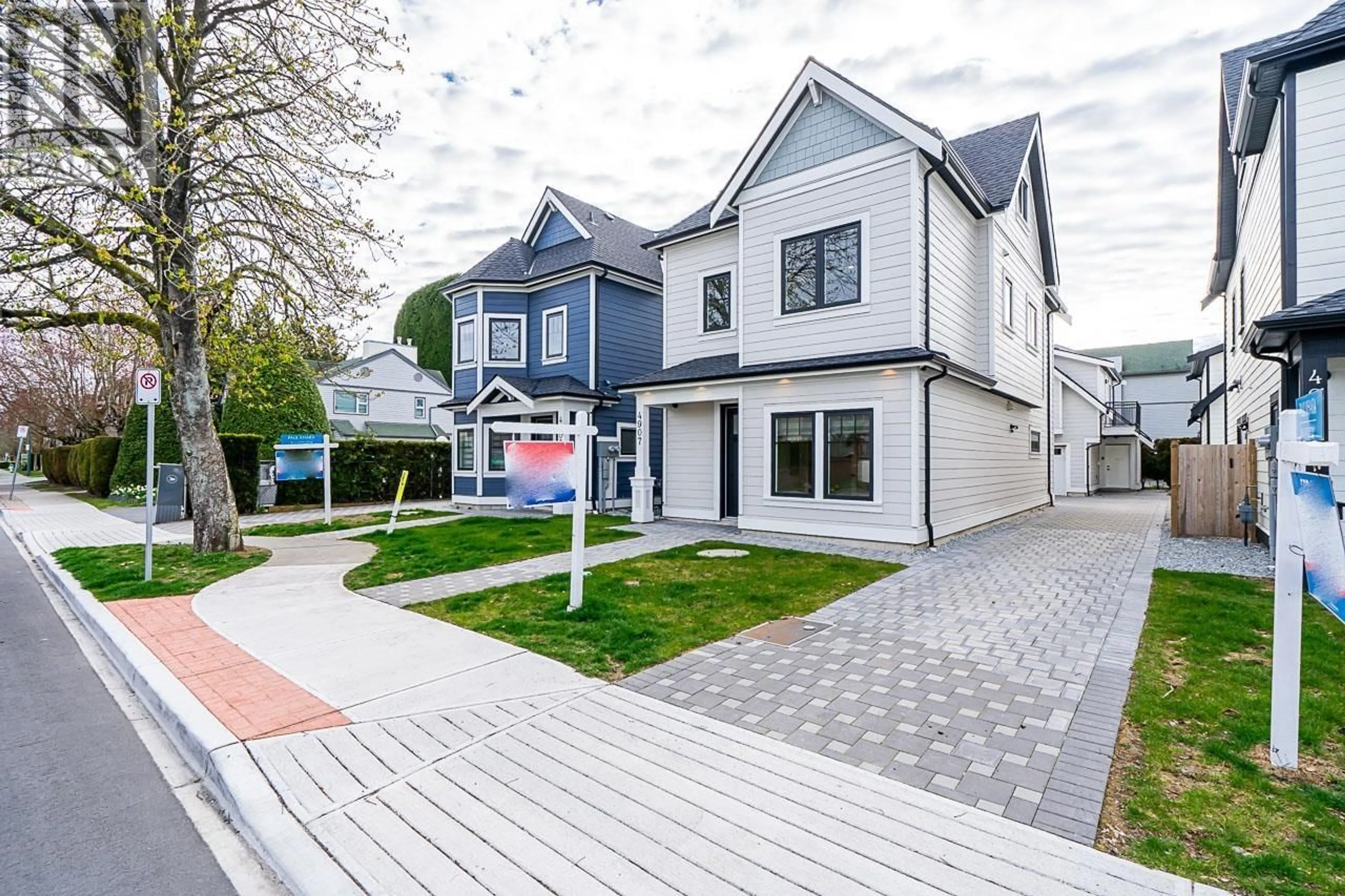 Frontside or backside of a home, the street view for 4907A 53 STREET, Delta British Columbia V4K2Z3