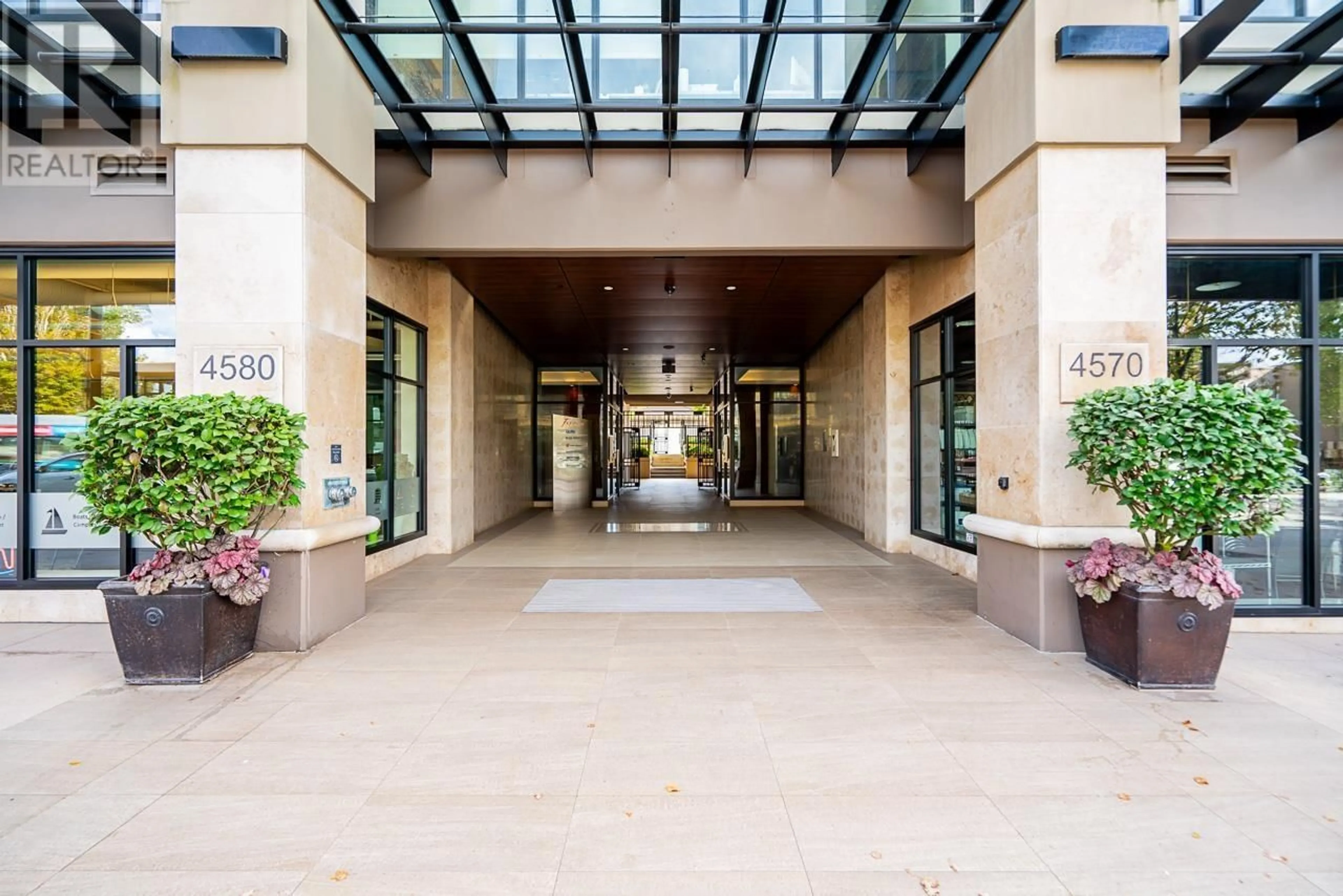 Indoor lobby, ceramic floors for 313 4570 HASTINGS STREET, Burnaby British Columbia V5C0E8