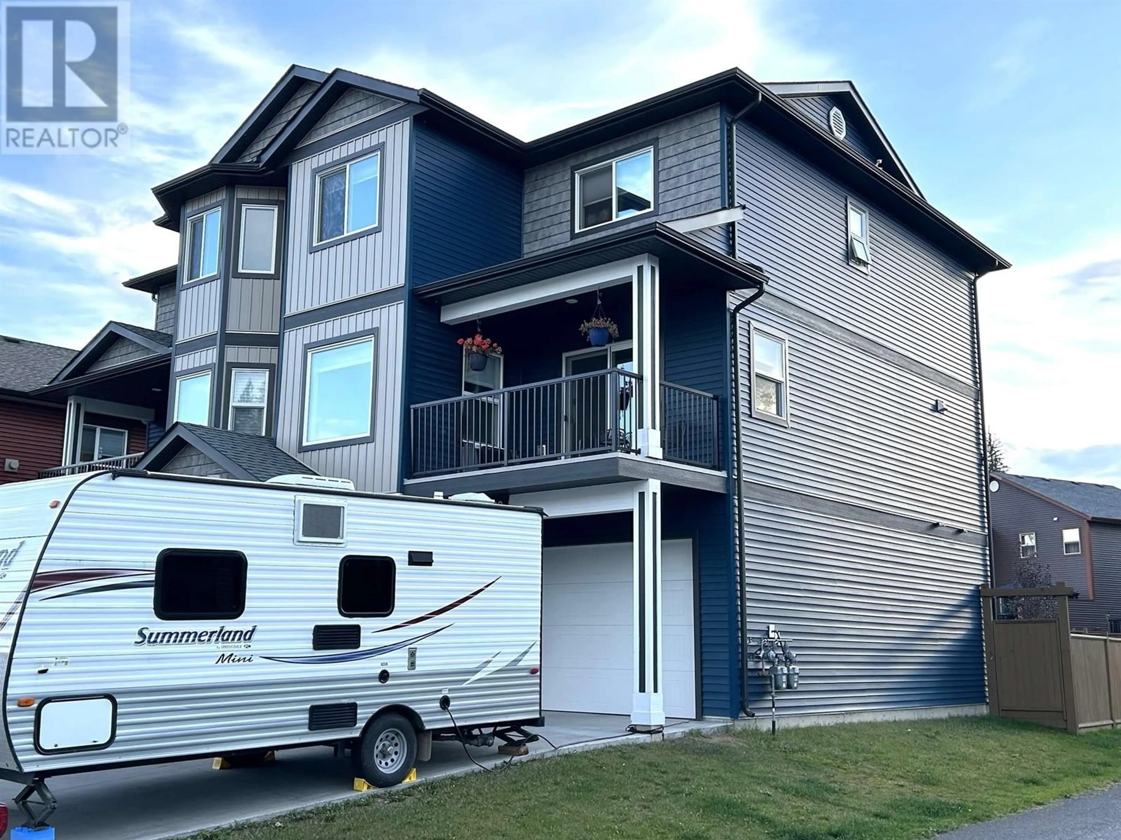 Frontside or backside of a home, cottage for 7639 CREEKSIDE WAY, Prince George British Columbia V2N0C2