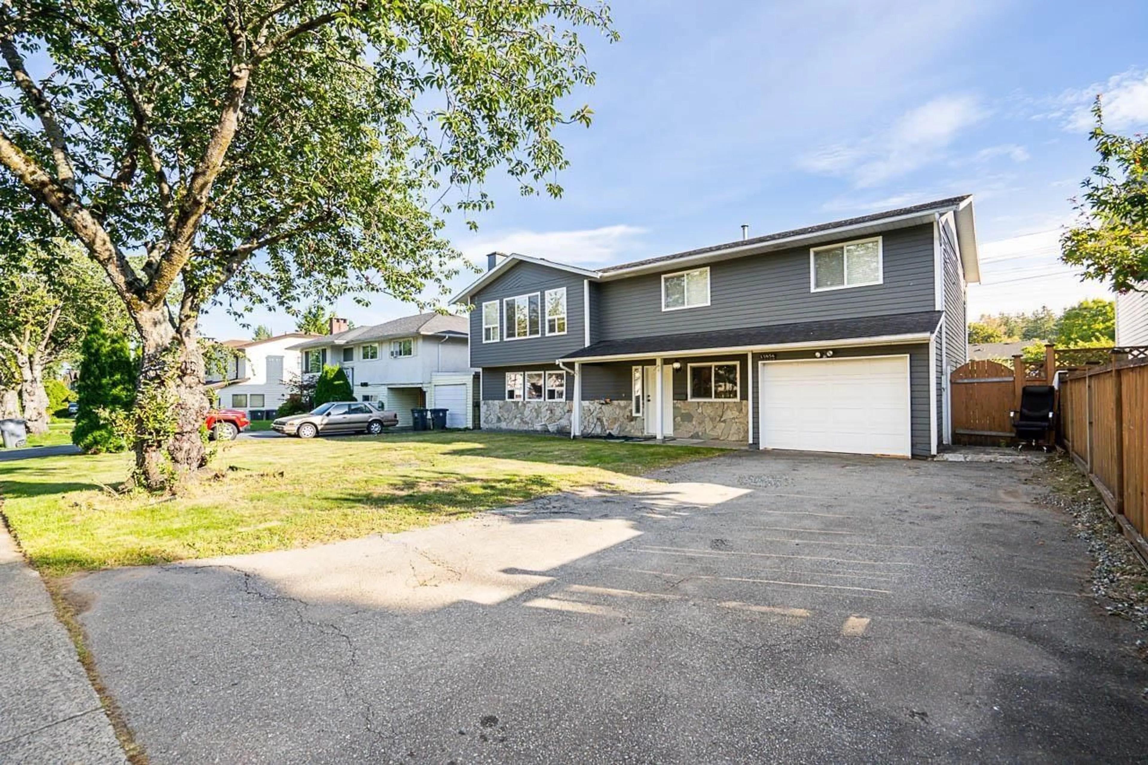 Frontside or backside of a home, the street view for 15056 95A AVENUE, Surrey British Columbia V3R1E5