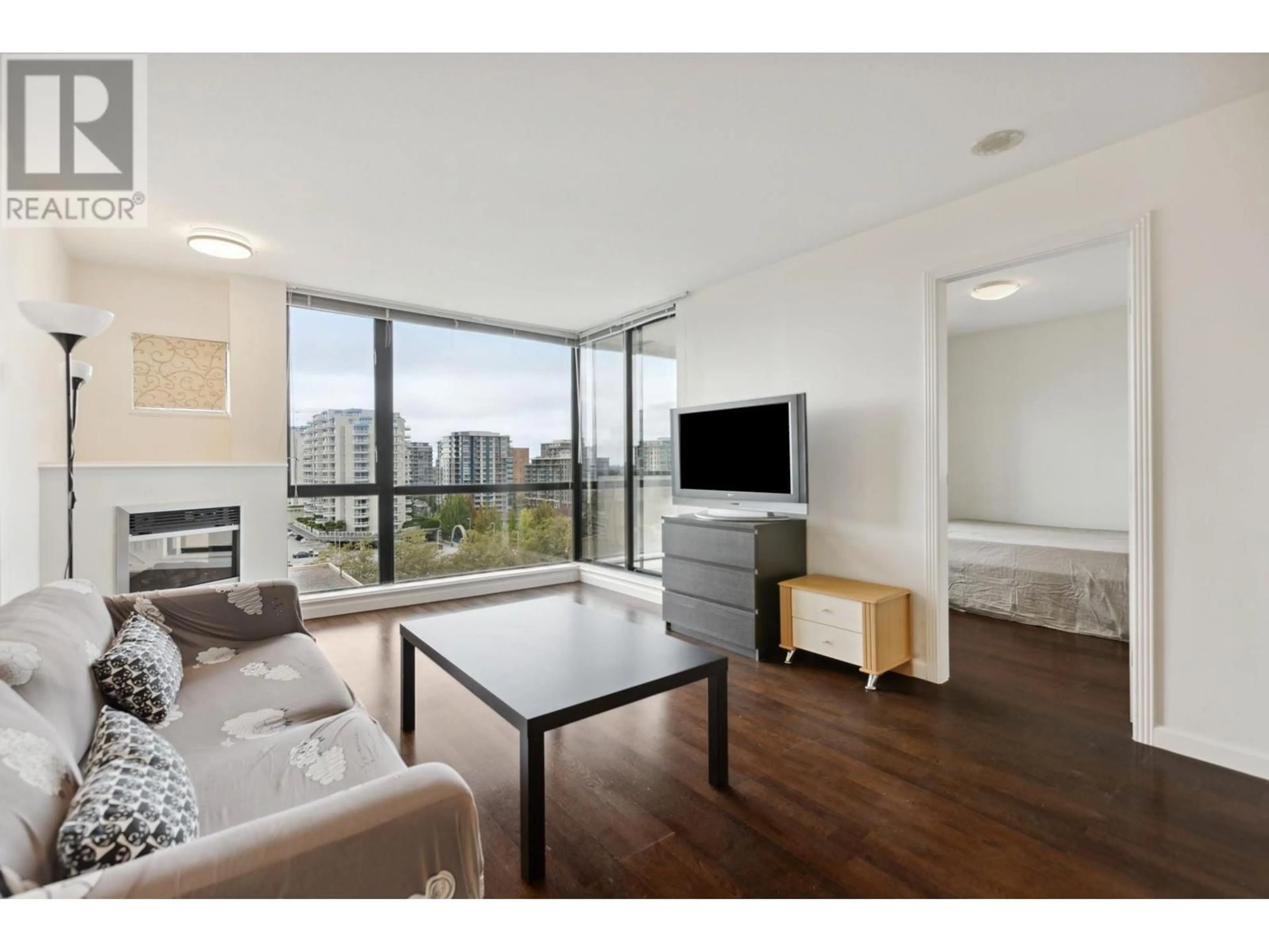 Living room, wood floors for 1201 7831 WESTMINSTER HIGHWAY, Richmond British Columbia V6X4J4