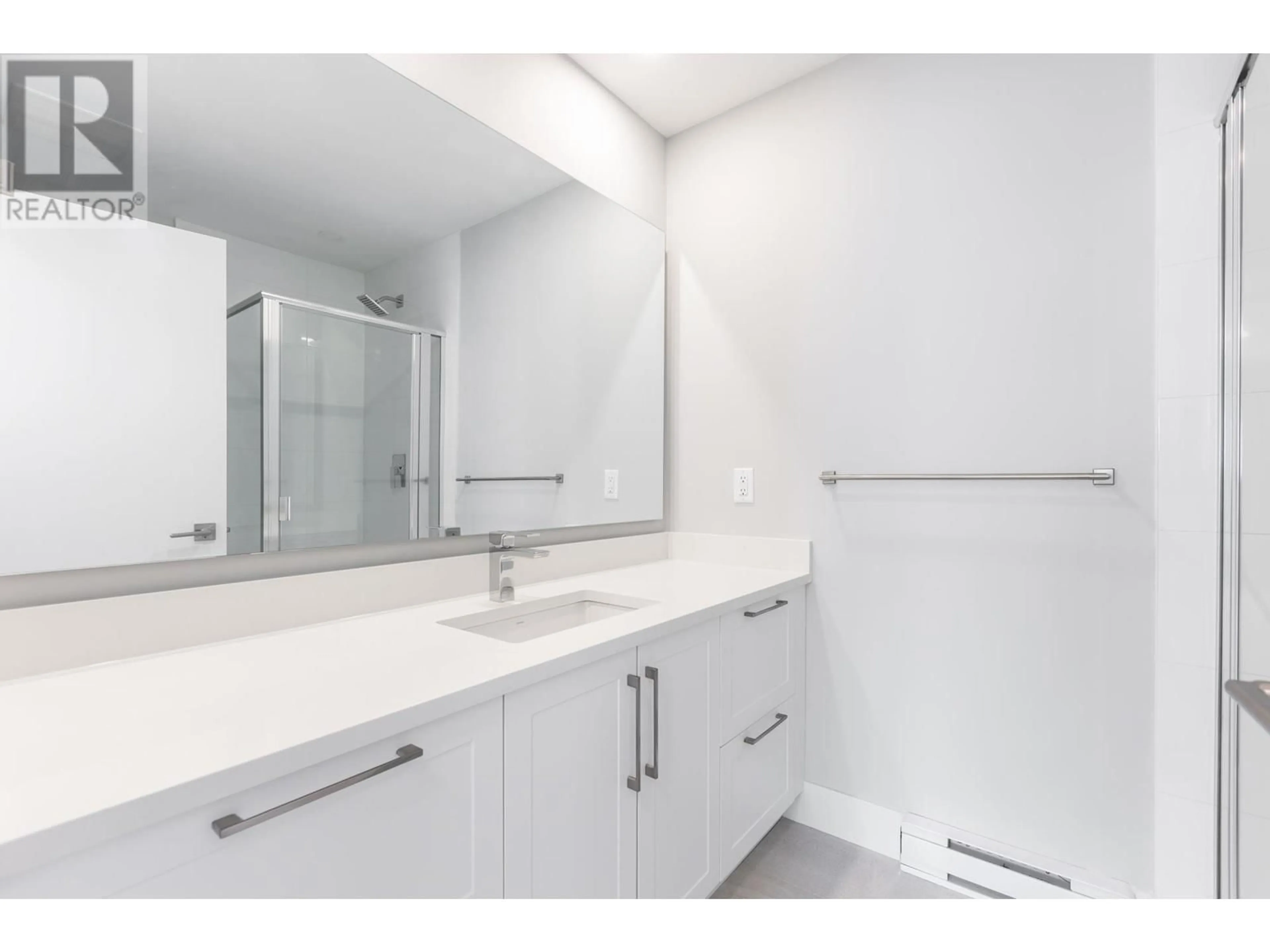 Standard bathroom, not visible floor for 20 4745 SPRUCE WAY, Tsawwassen British Columbia V4M0E8