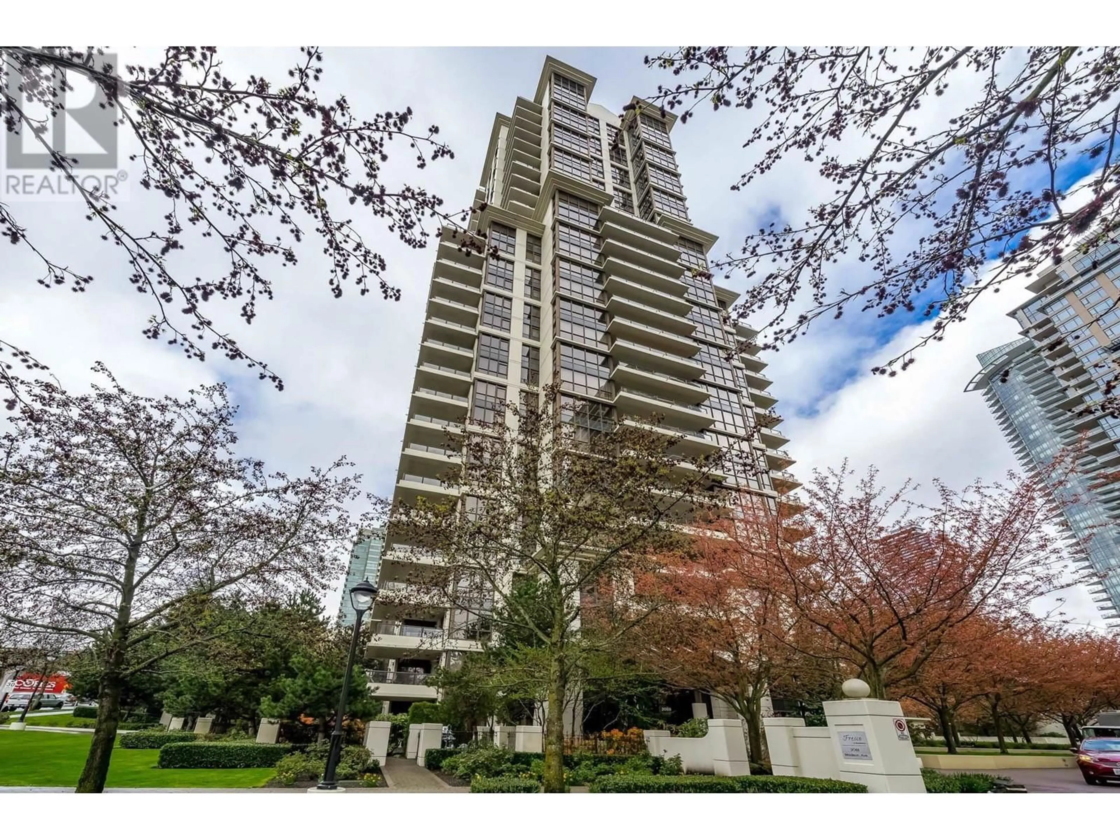 A pic from exterior of the house or condo, the street view for 1505 2088 MADISON AVENUE, Burnaby British Columbia V5C6T5