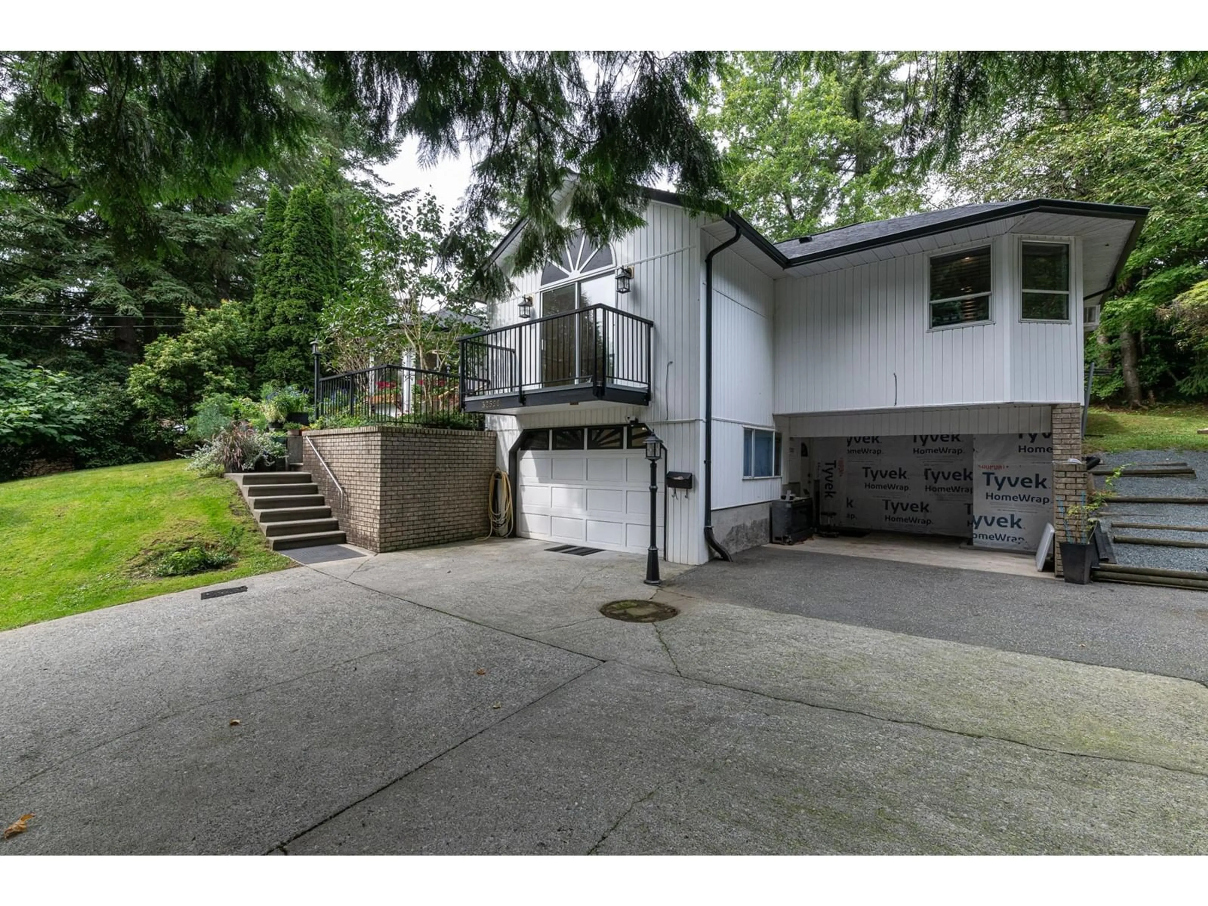 Frontside or backside of a home, cottage for 32599 PTARMIGAN DRIVE, Mission British Columbia V2V5K6