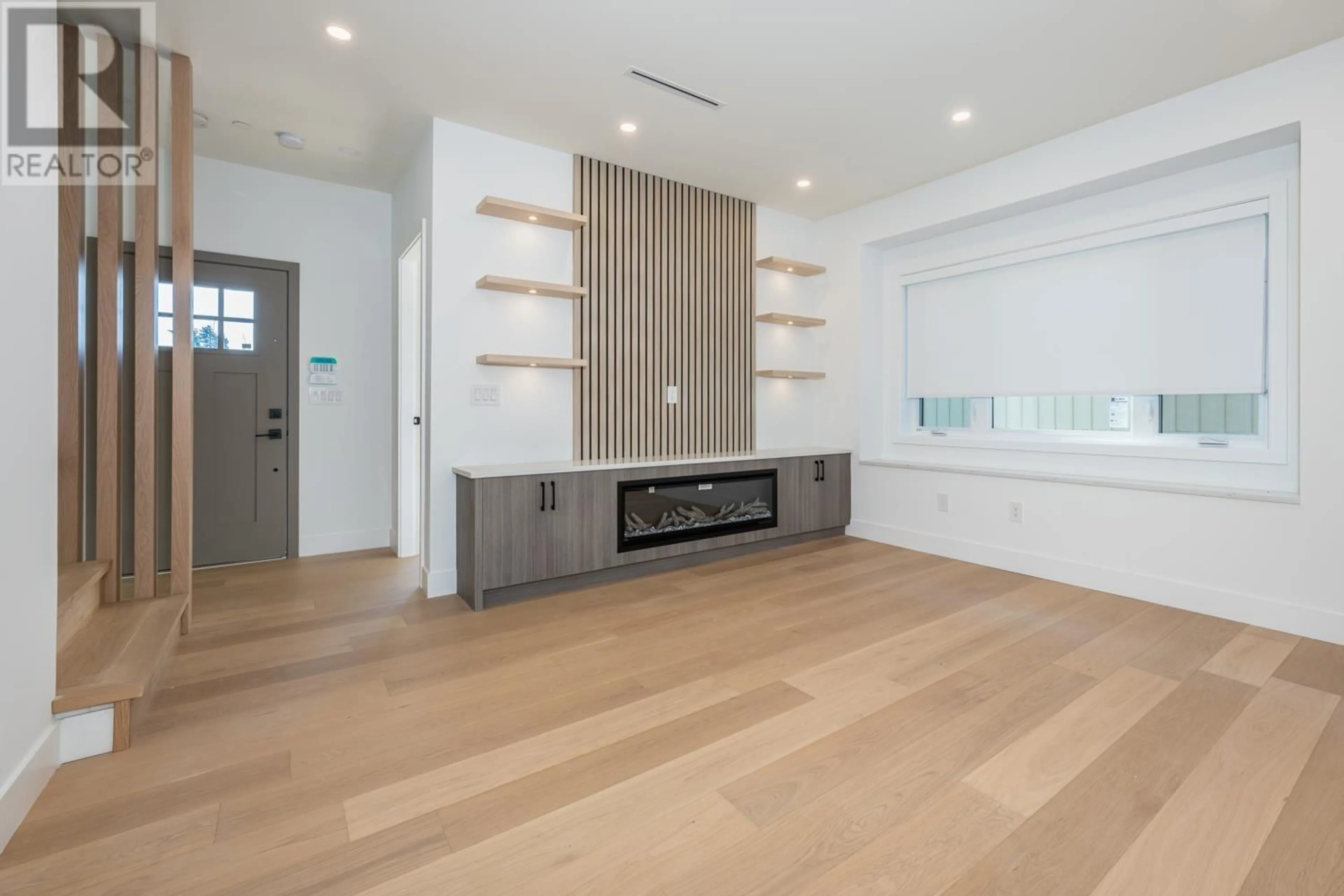 A pic of a room, wood floors for 6281 ELGIN STREET, Vancouver British Columbia V5W3K2